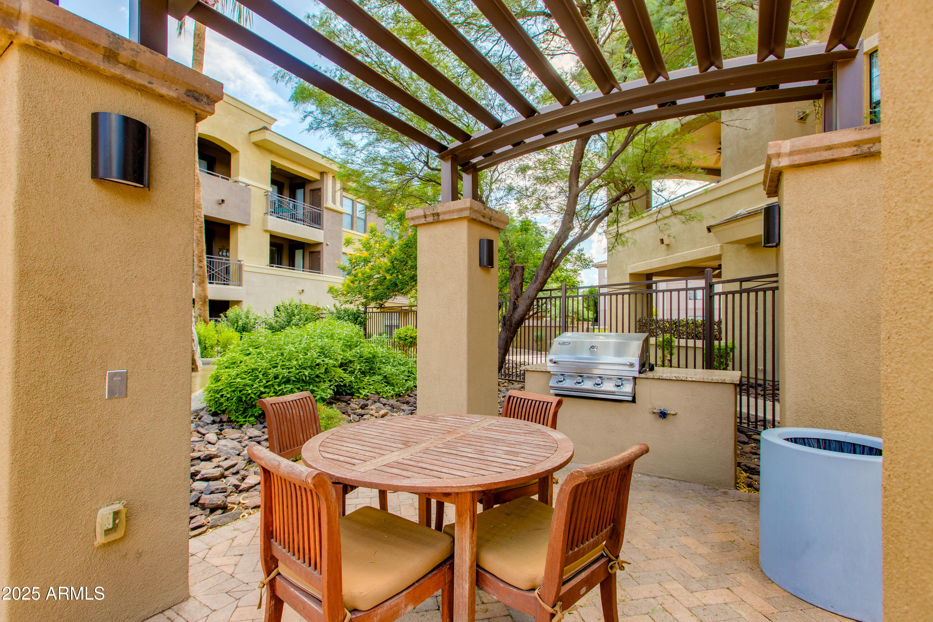 7601 E INDIAN BEND Road, 3024