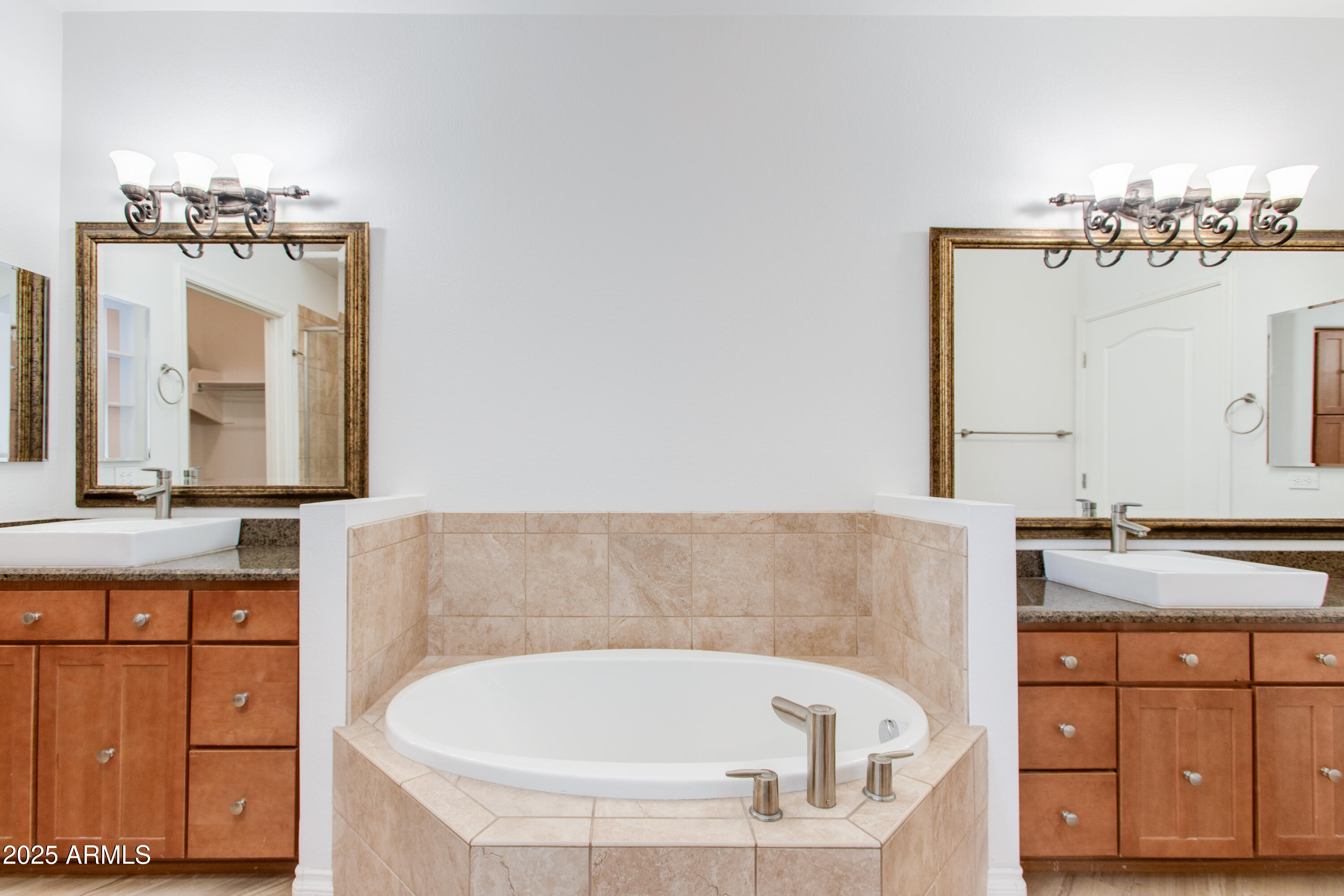 7601 E INDIAN BEND Road, 3024