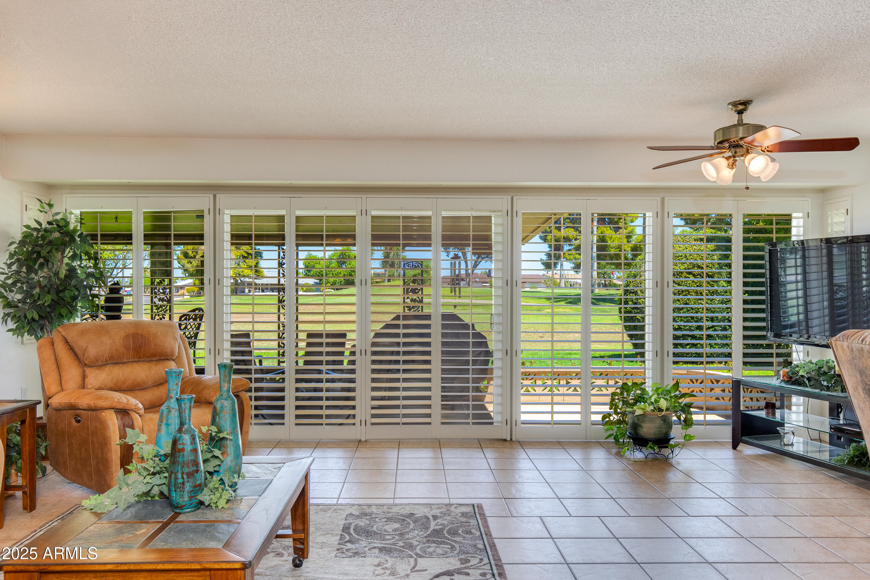 10222 W MOUNTAIN VIEW Road