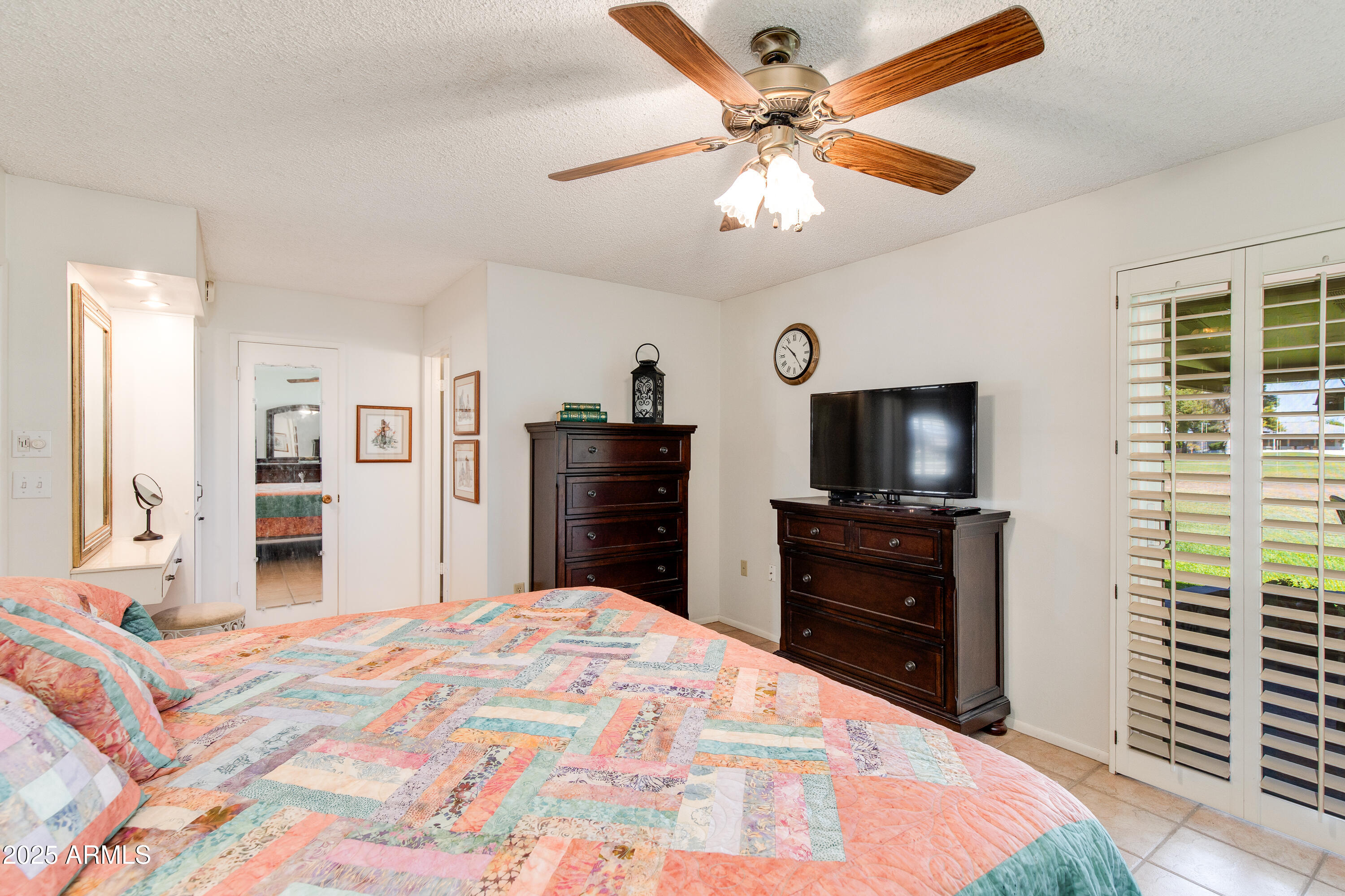 10222 W MOUNTAIN VIEW Road