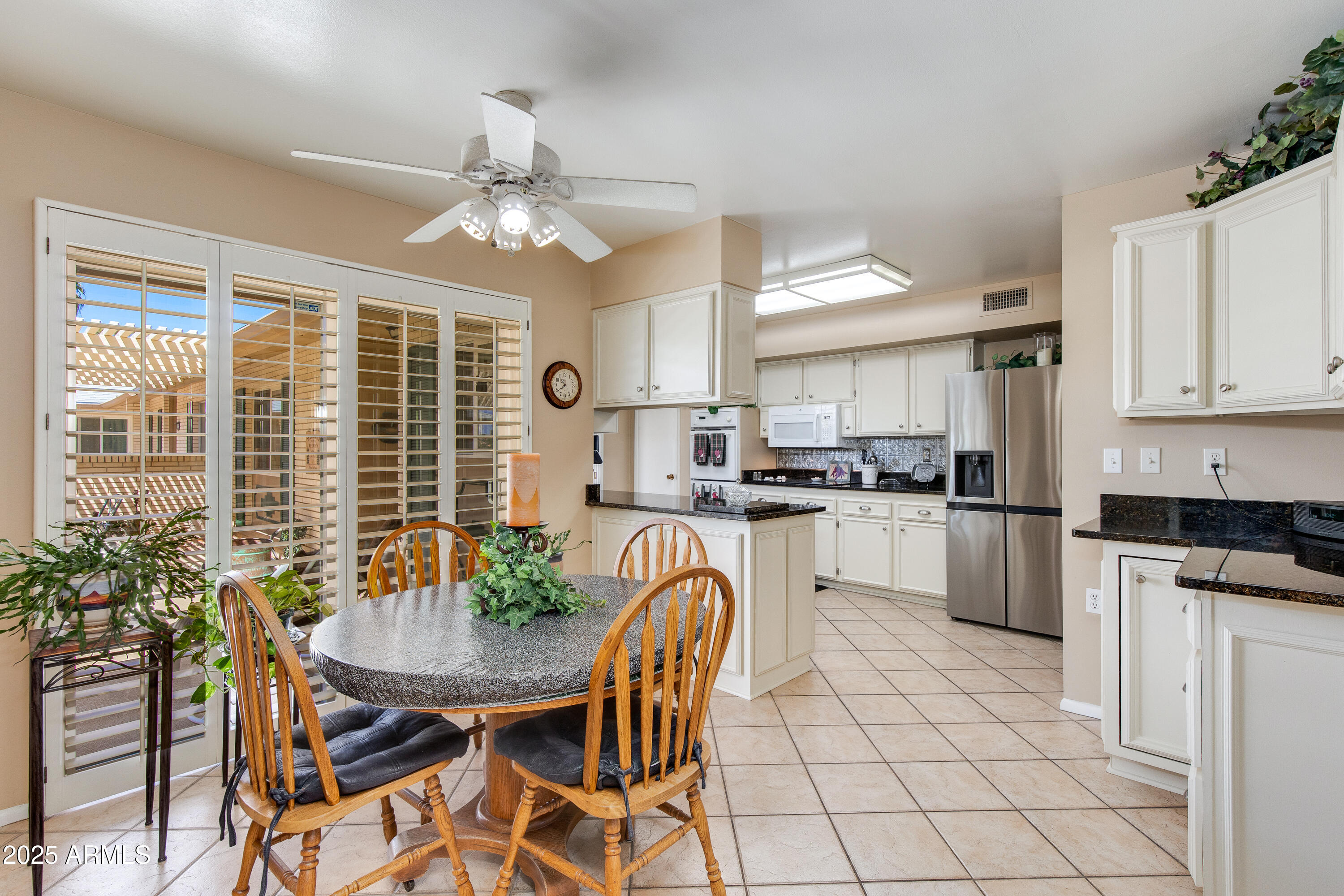 10222 W MOUNTAIN VIEW Road