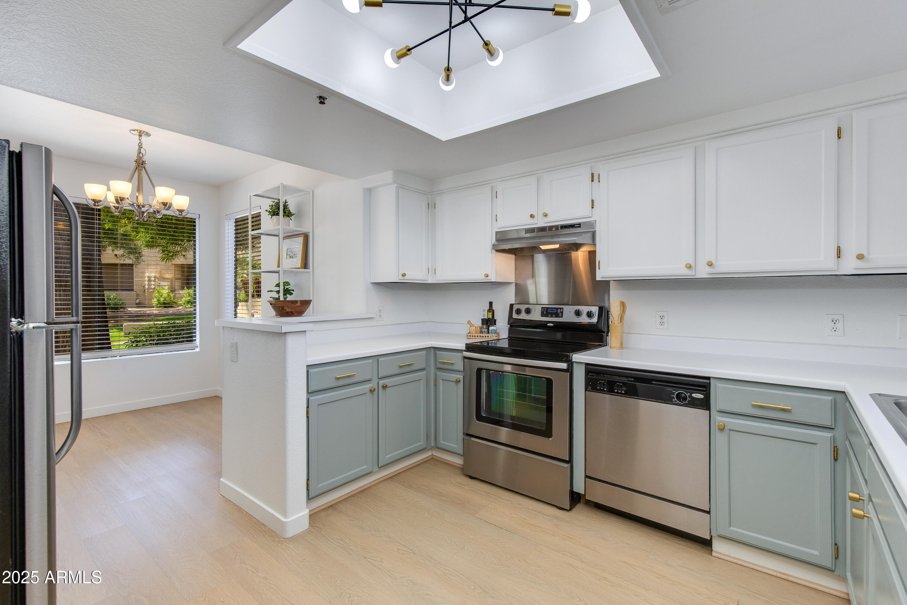 4925 E DESERT COVE Avenue, 152