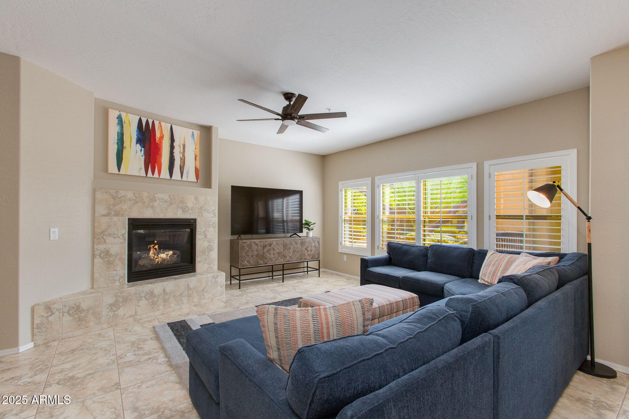 19700 N 76TH Street, 1188