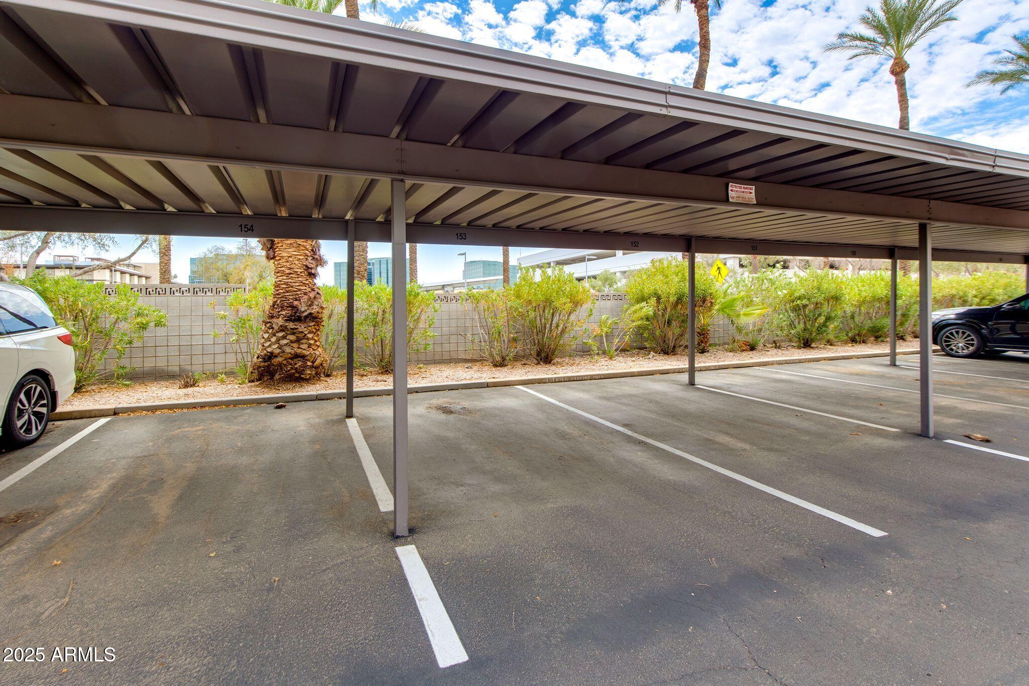 5219 N 24TH Street, 204