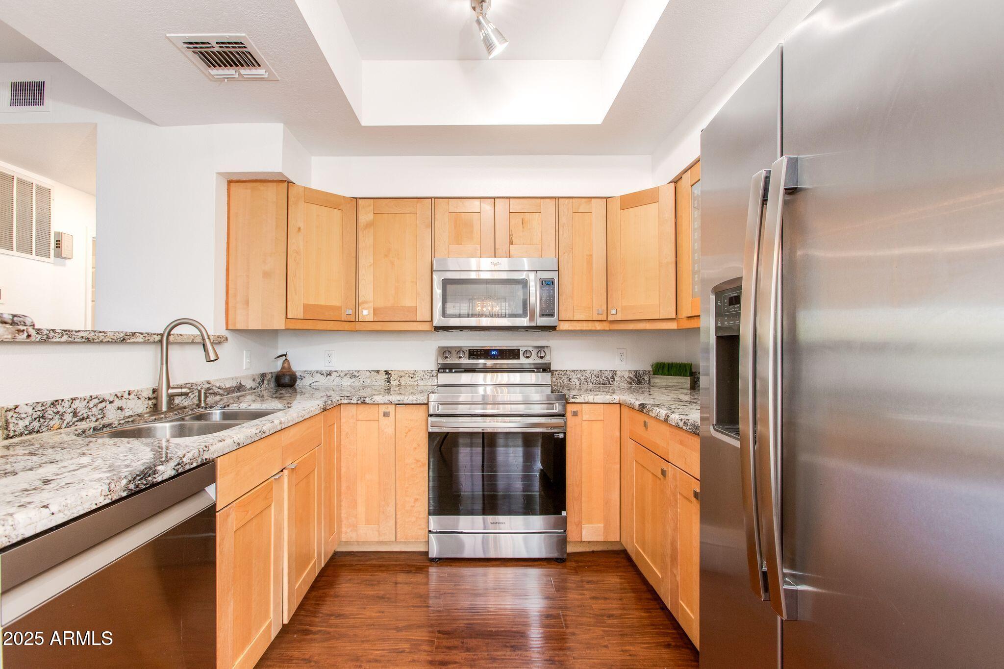 3640 N 38TH Street, 205