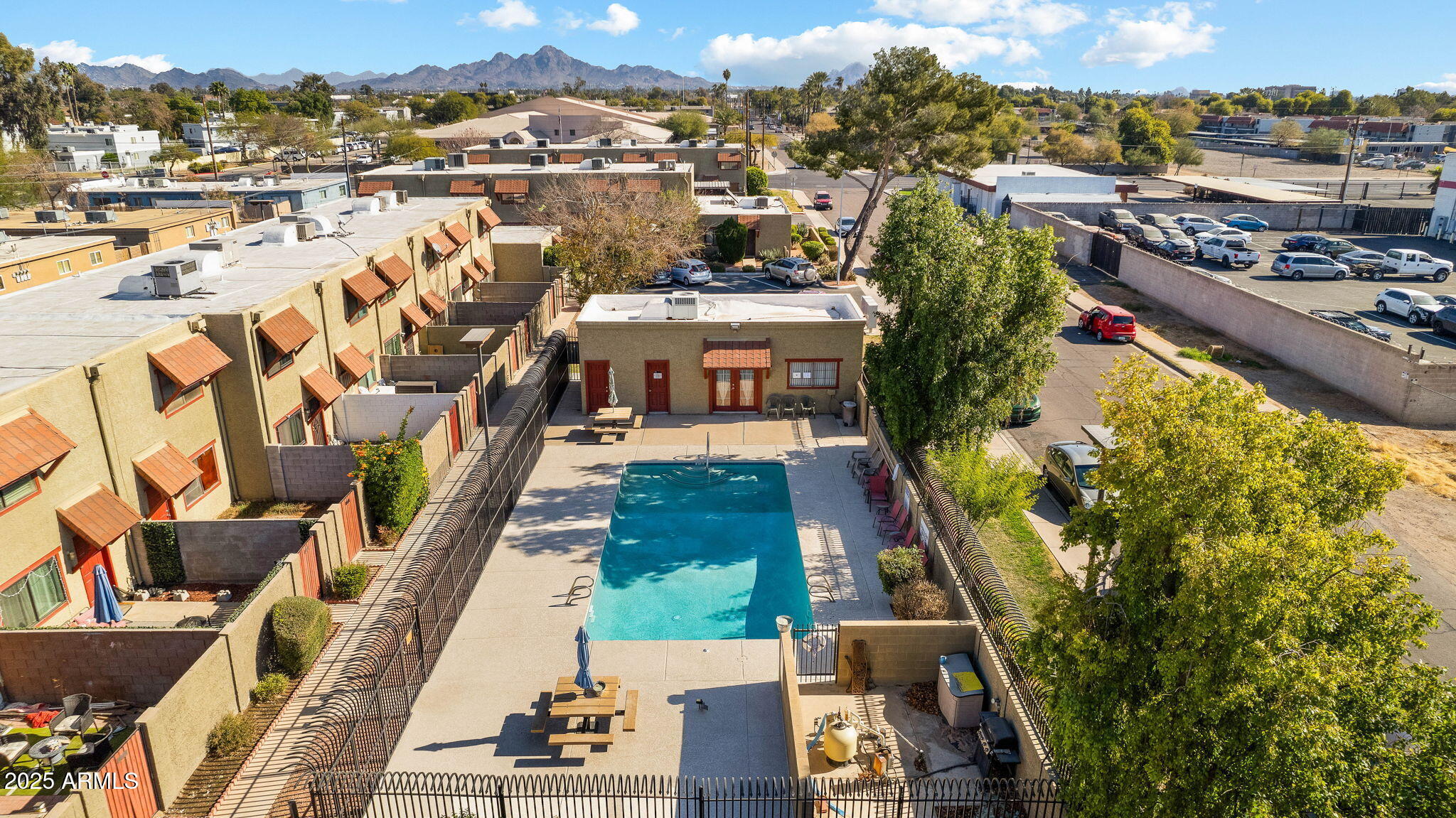 2724 W MCLELLAN Boulevard, 131