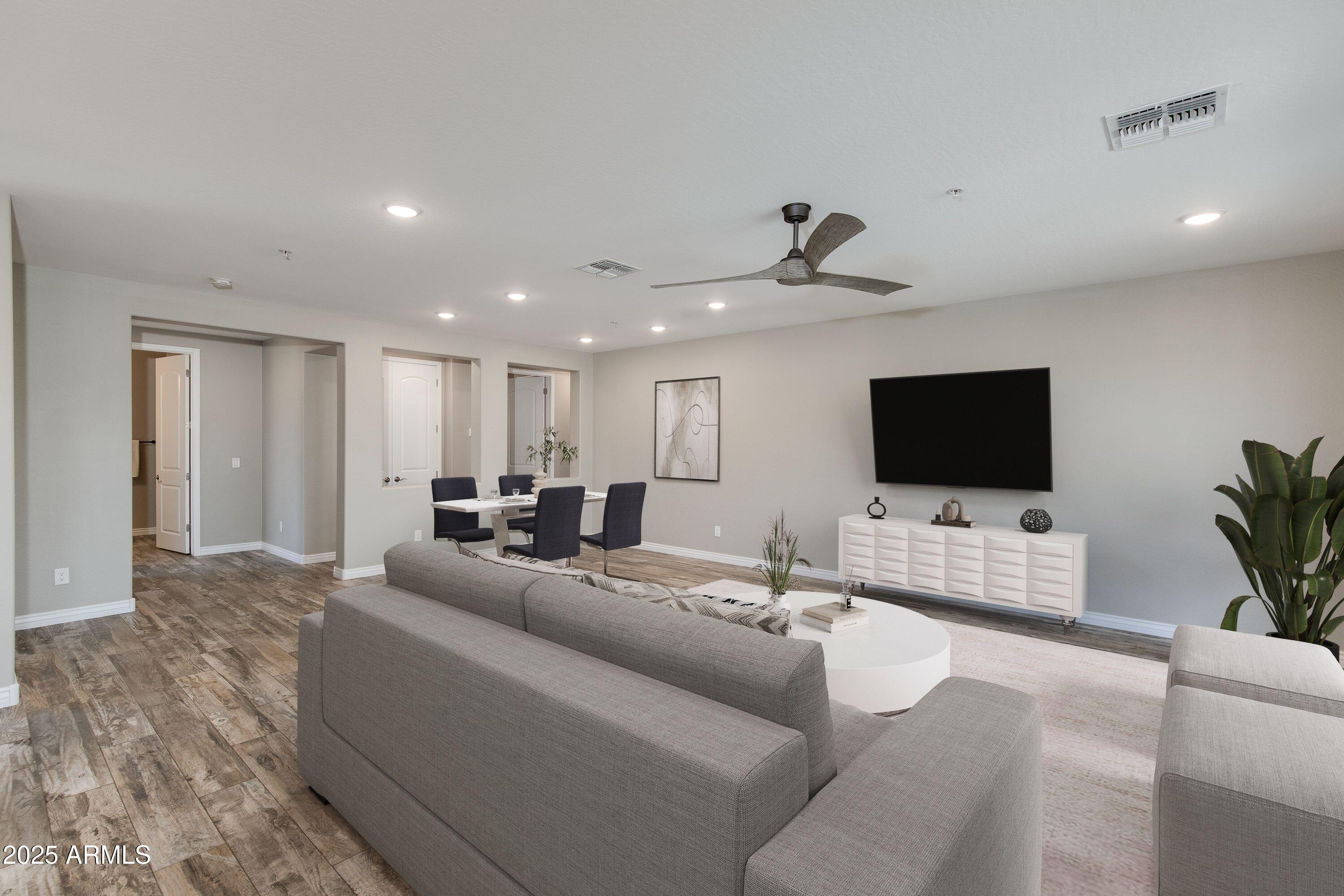 5100 E RANCHO PALOMA Drive, 1025