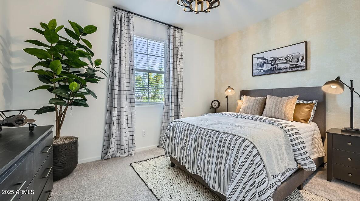 9533 W FLOWER Street