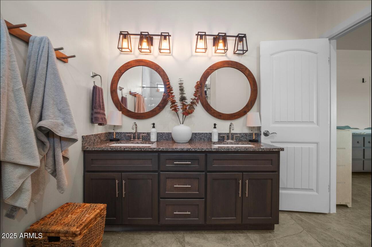 1182 E PASEO MATAMOROS