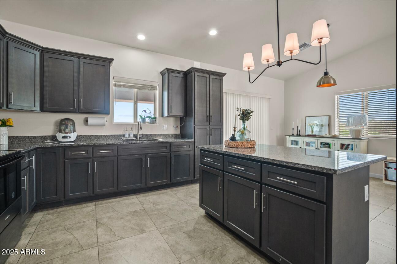 1182 E PASEO MATAMOROS