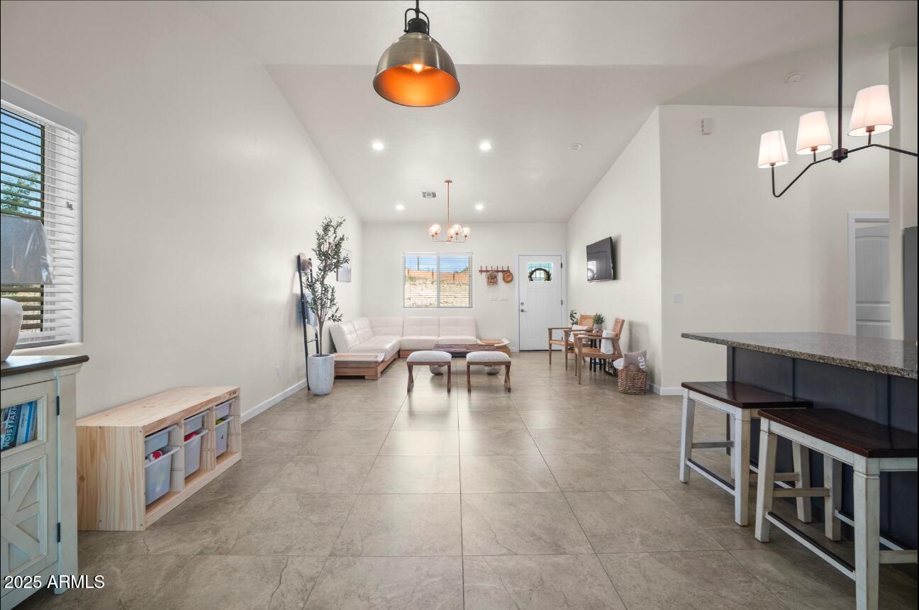 1182 E PASEO MATAMOROS