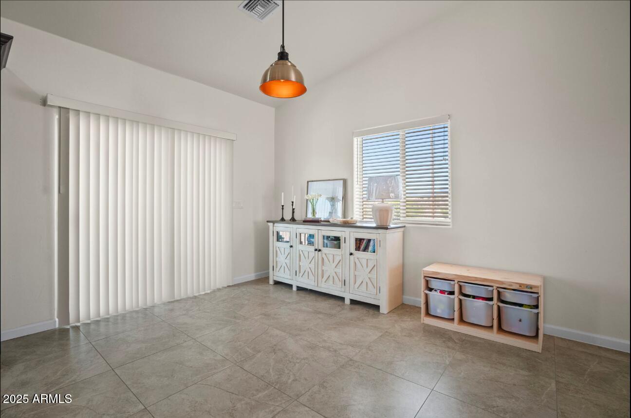 1182 E PASEO MATAMOROS