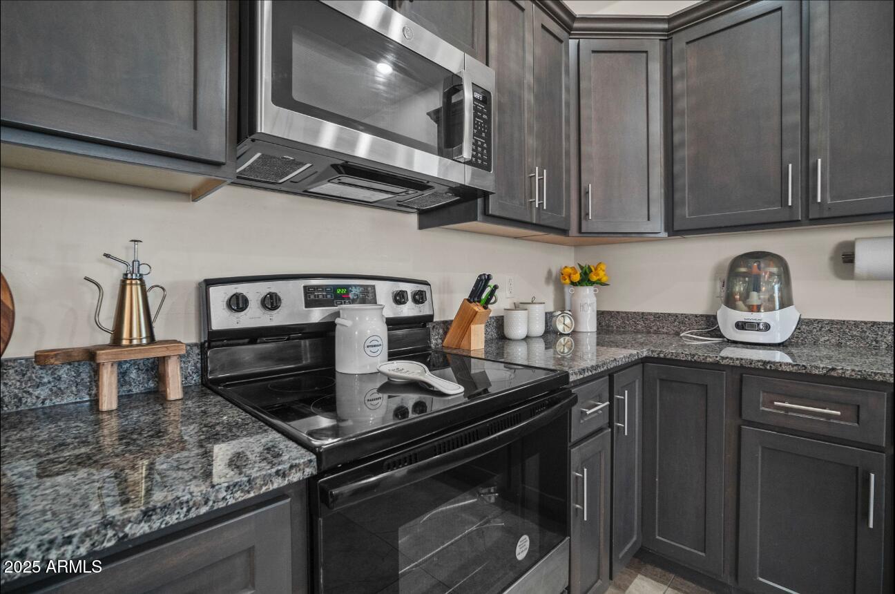 1182 E PASEO MATAMOROS