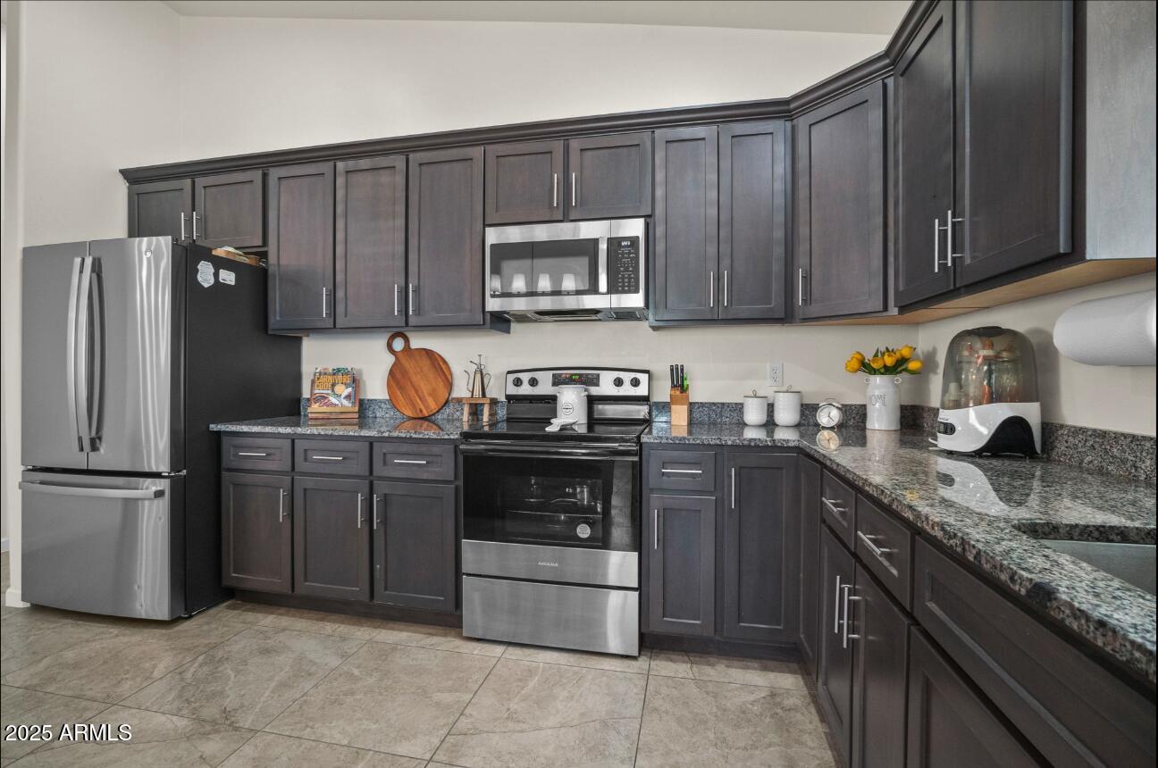 1182 E PASEO MATAMOROS