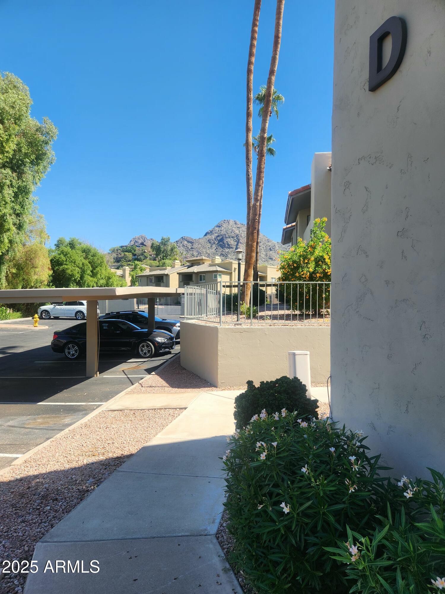 1820 E MORTEN Avenue, 112