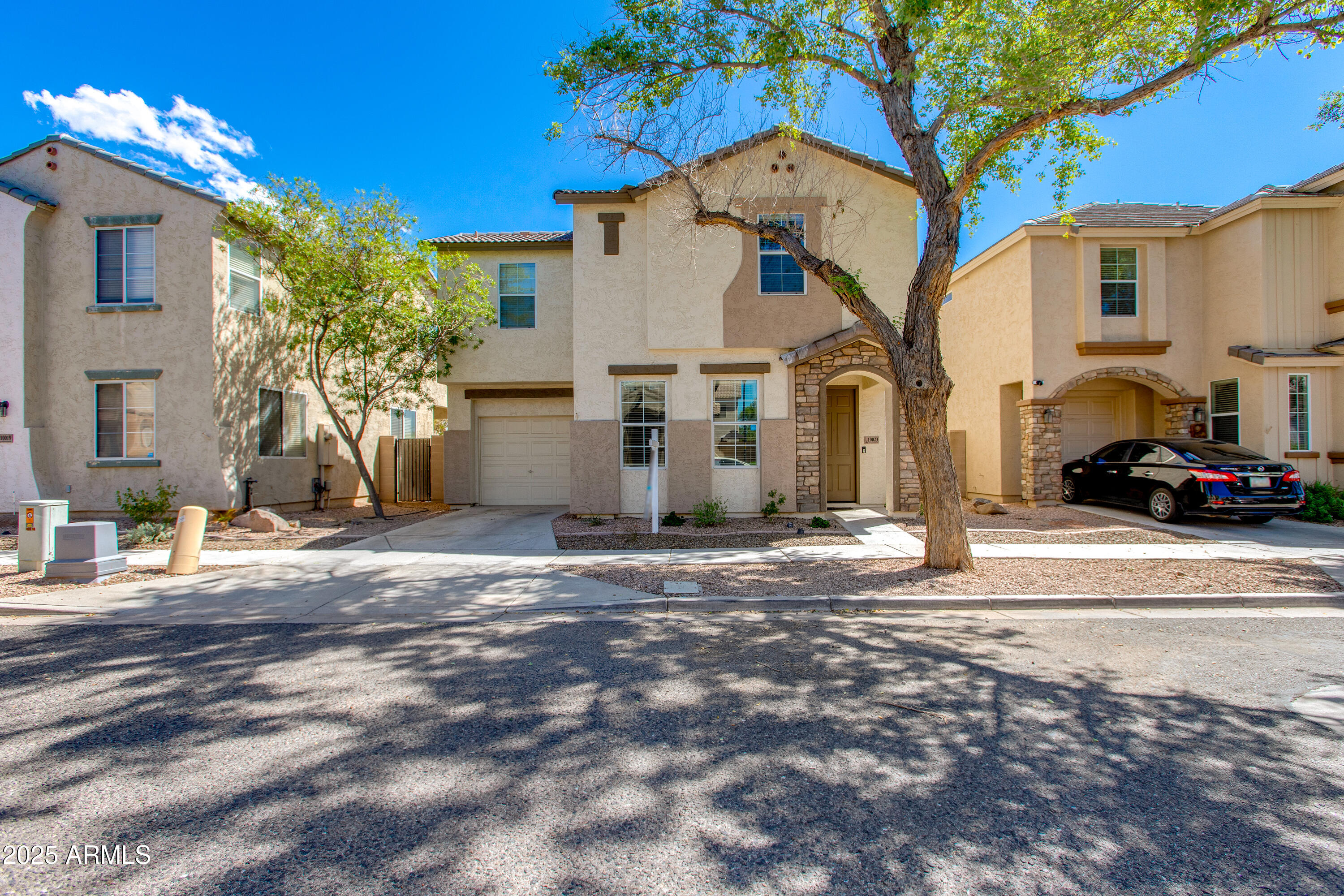 10023 W KINGMAN Street