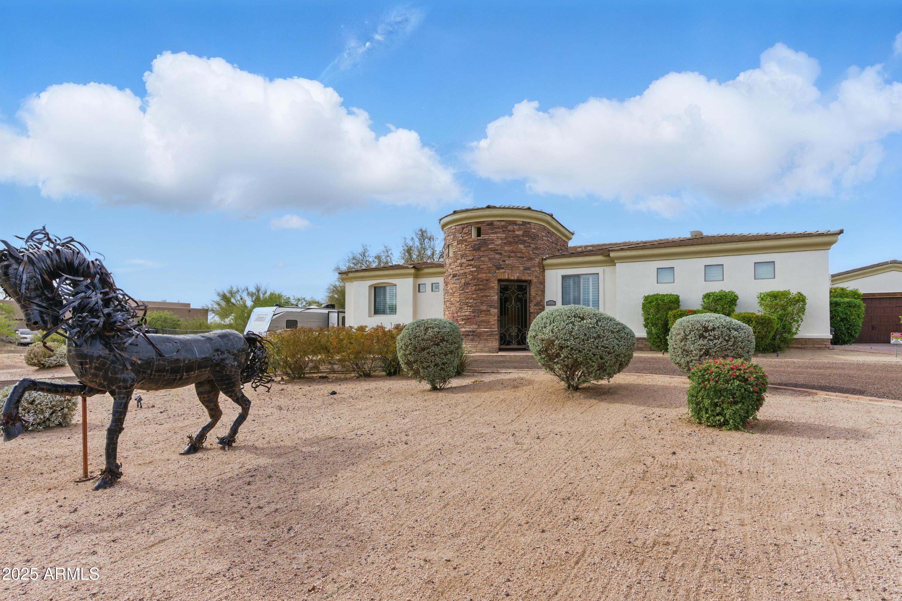 6146 E DIXILETA Drive