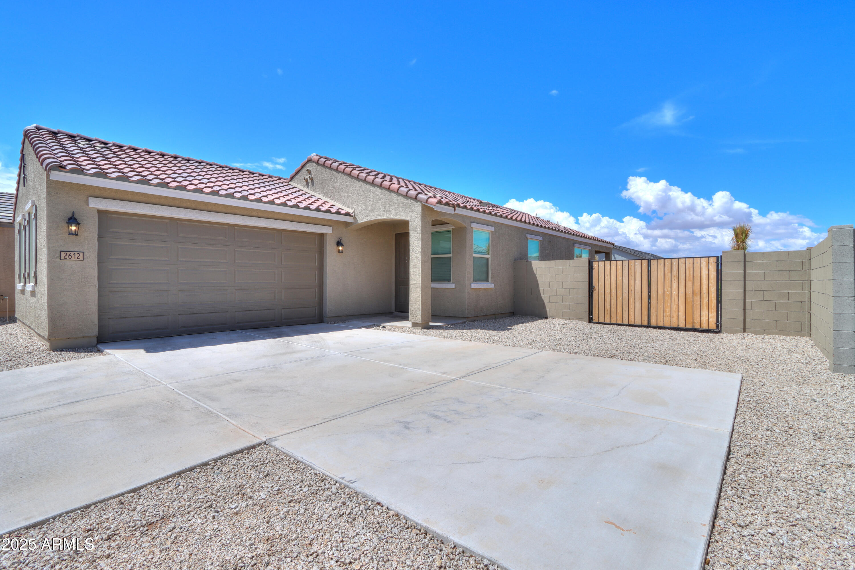 2612 E CORAZON Trail