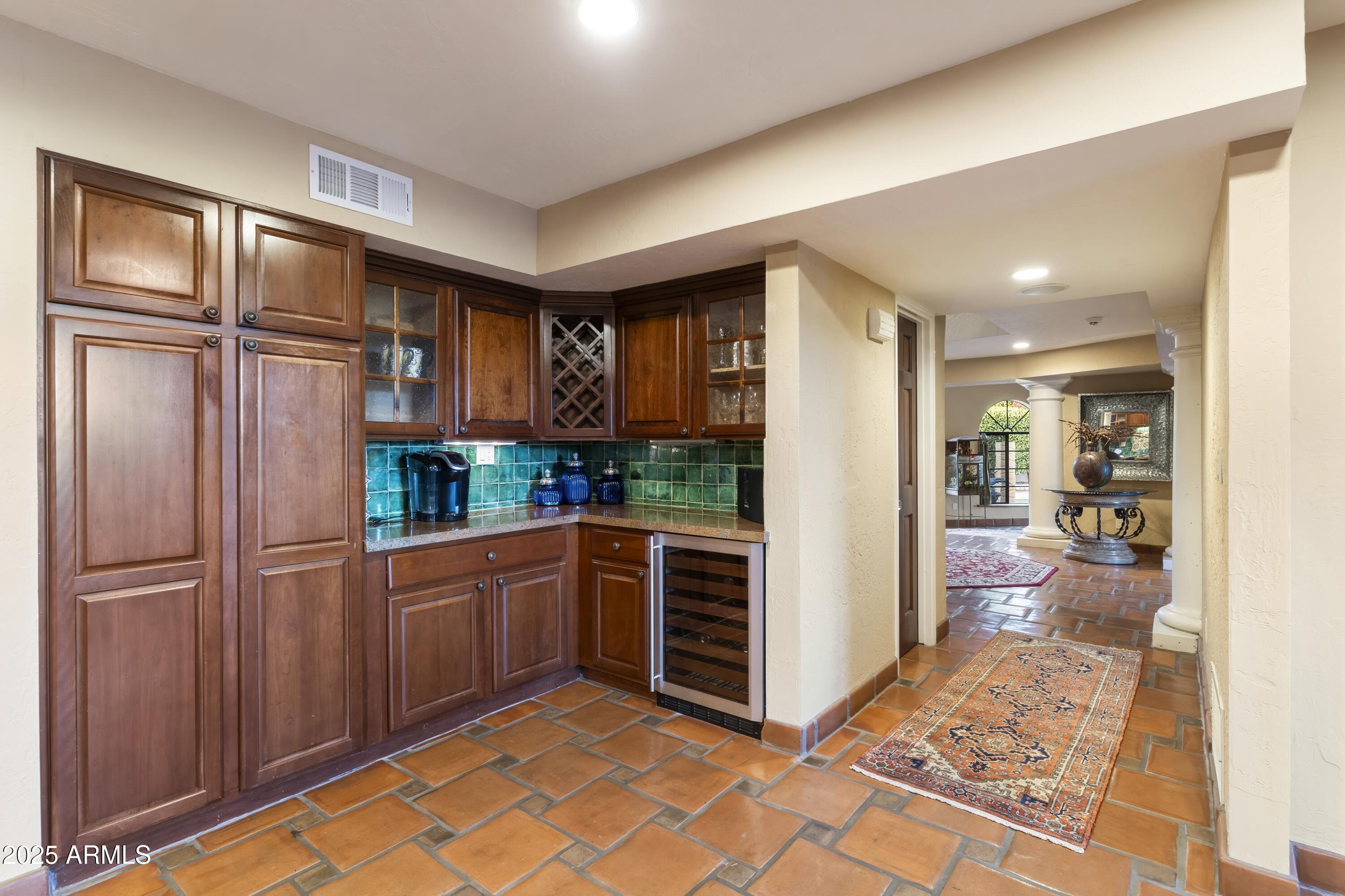 7500 E MCCORMICK Parkway, 19