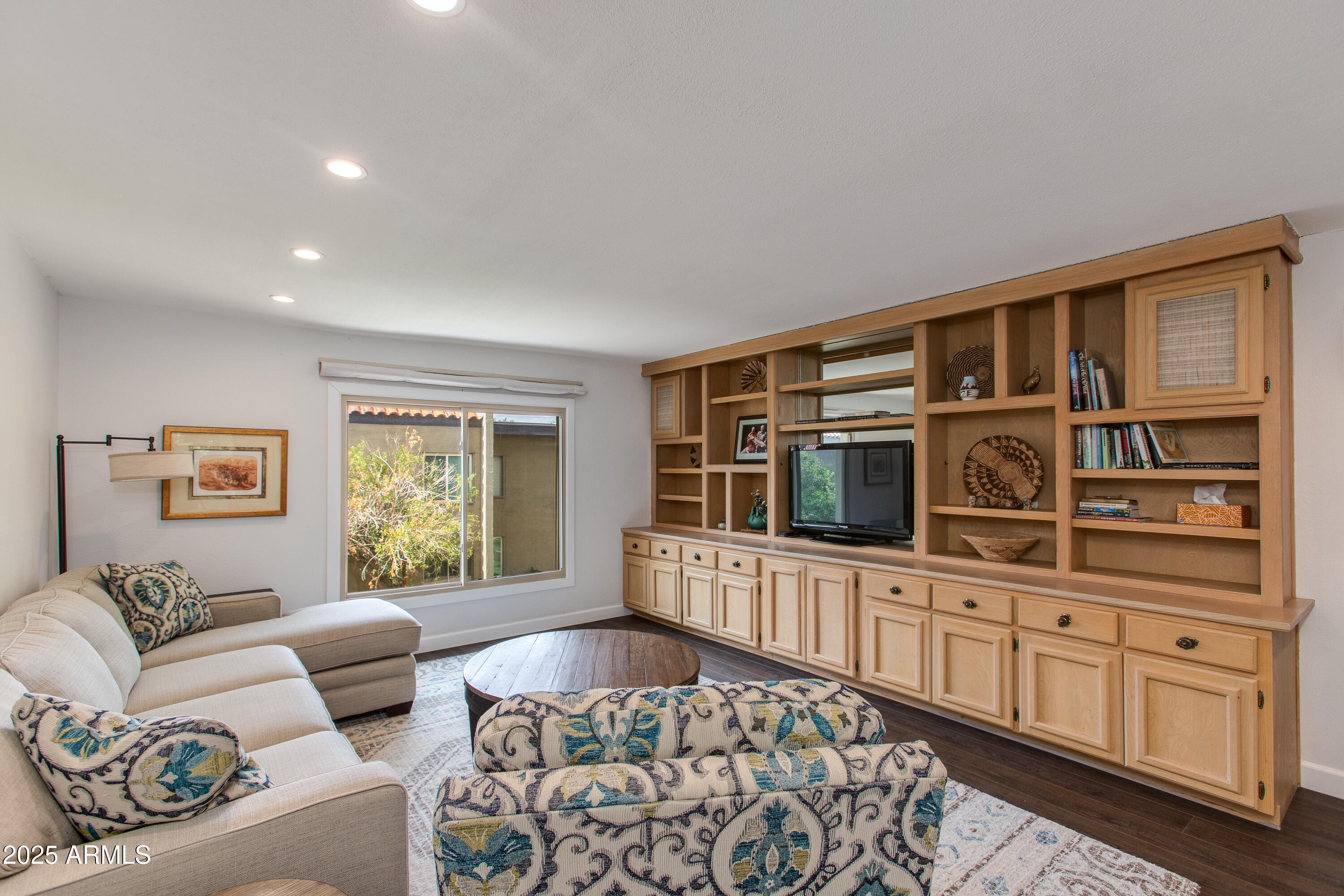 4201 E CAMELBACK Road, 34