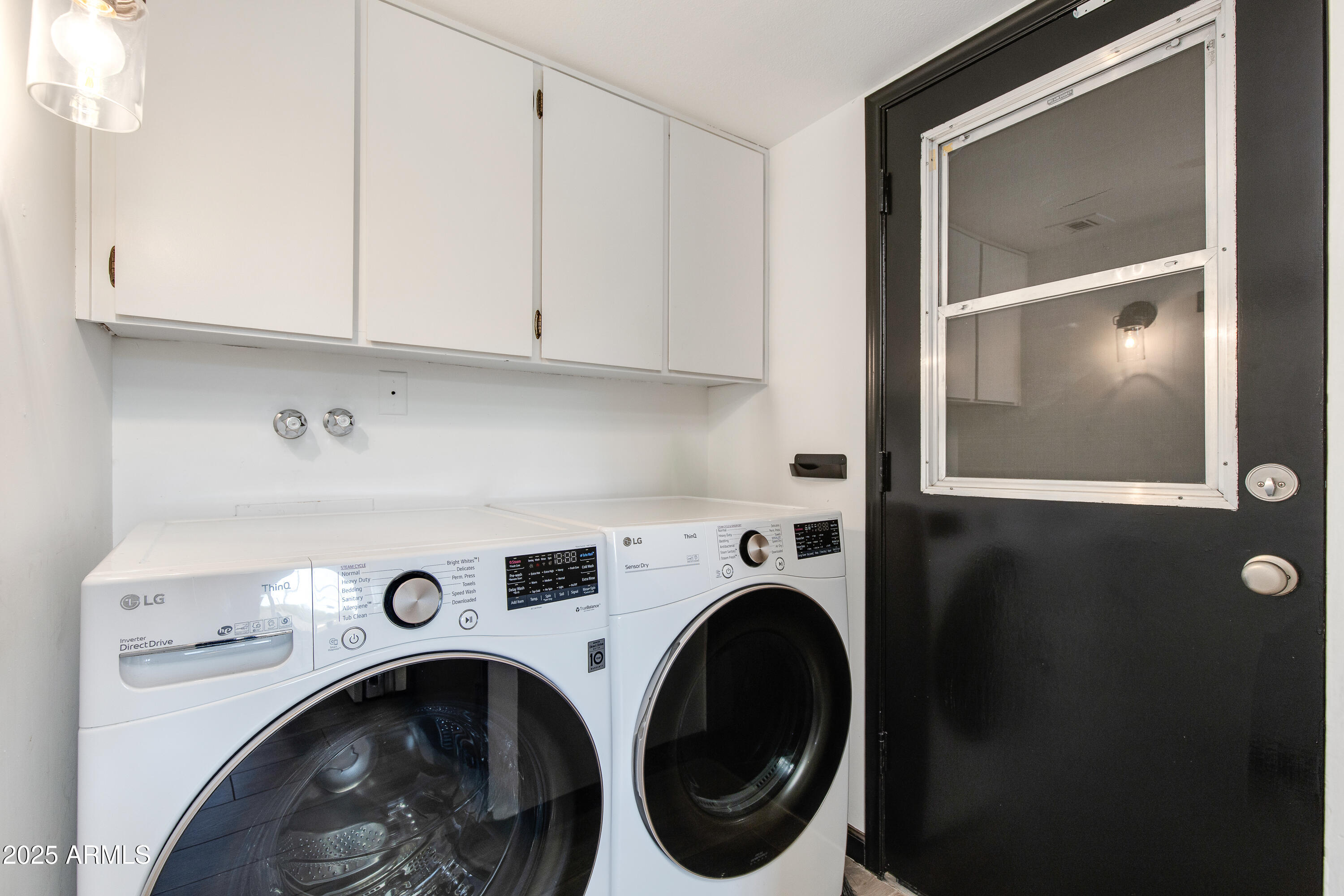 7350 N 11TH Street, Phoenix