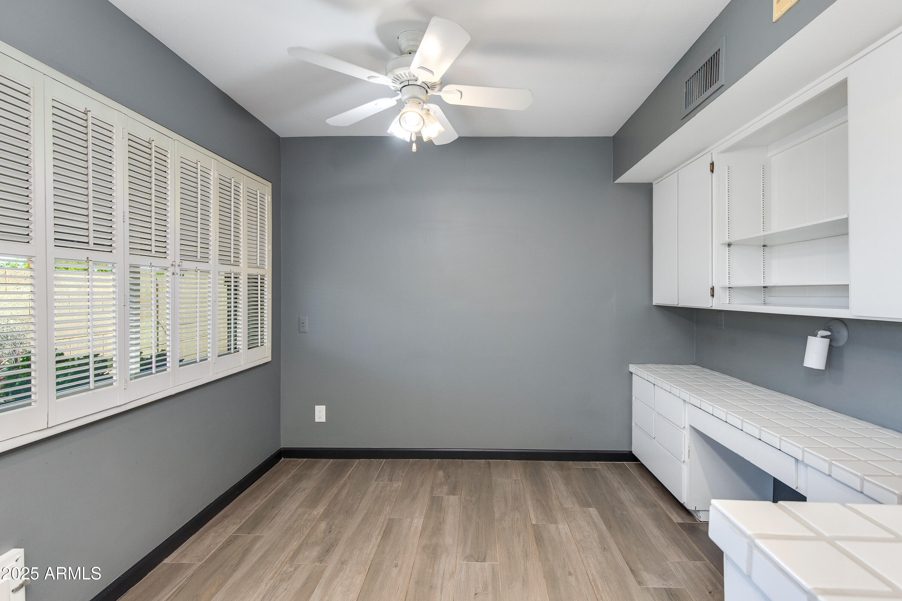 7350 N 11TH Street, Phoenix