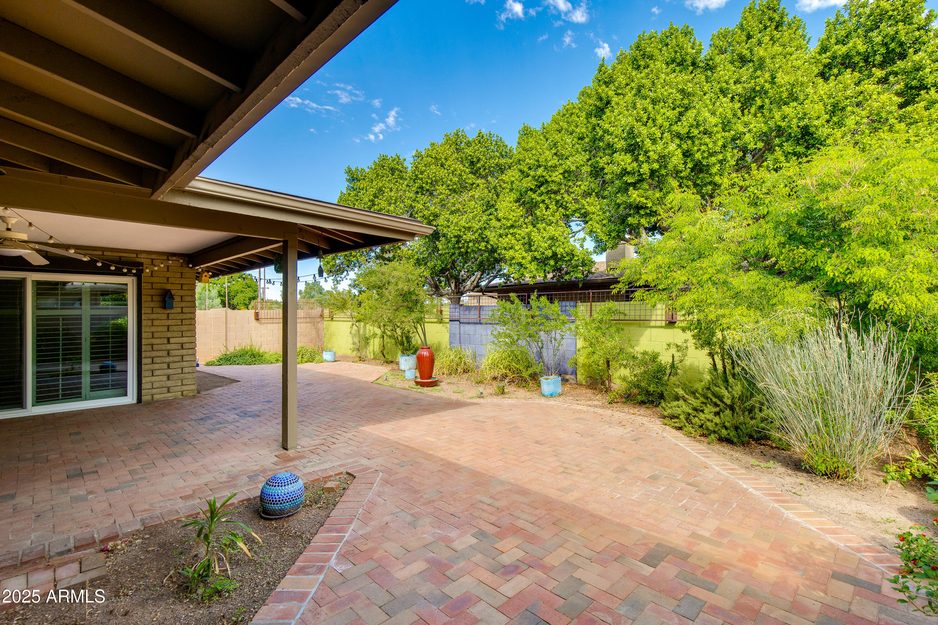 7350 N 11TH Street, Phoenix