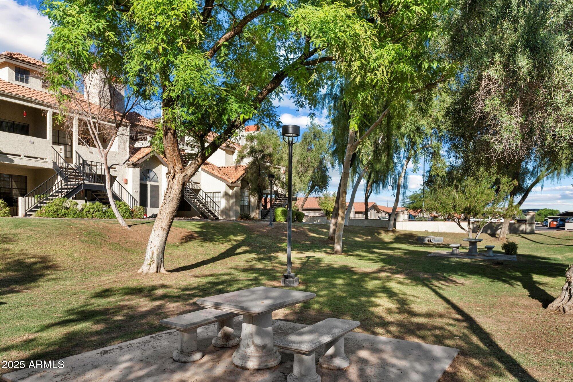 2333 E SOUTHERN Avenue 2080