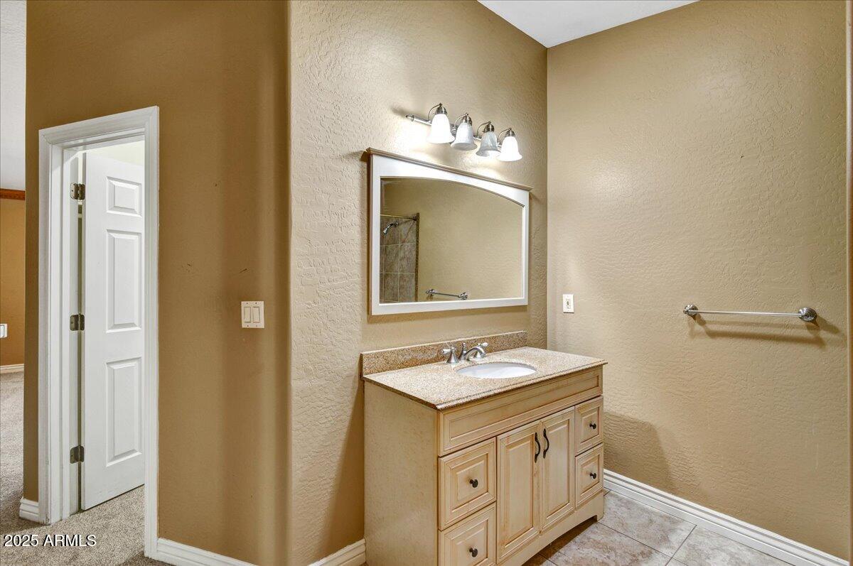 4015 E CHEERY LYNN Road