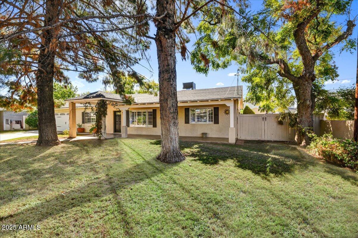 4015 E CHEERY LYNN Road