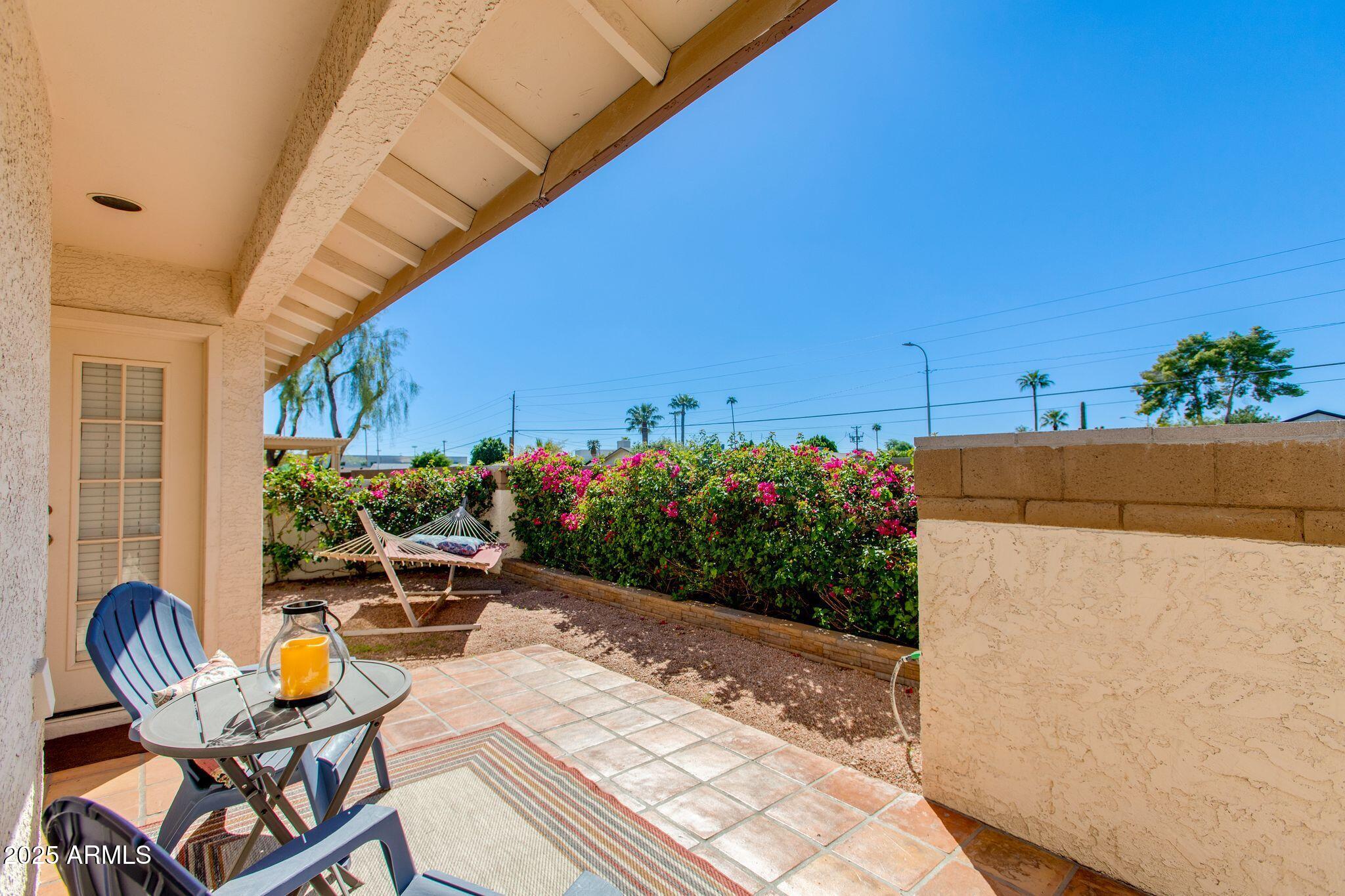 2647 N MILLER Road, 12