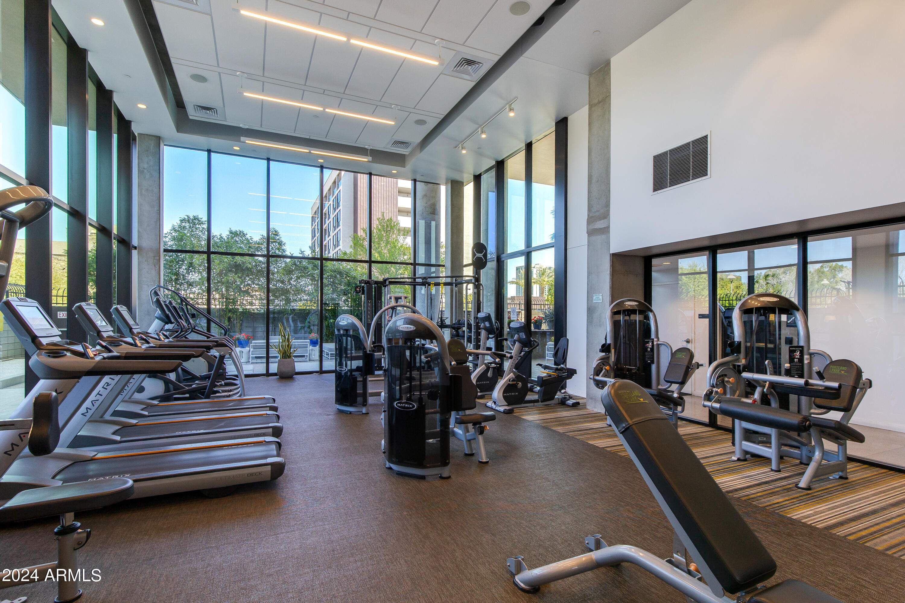 200 W PORTLAND Street, 511