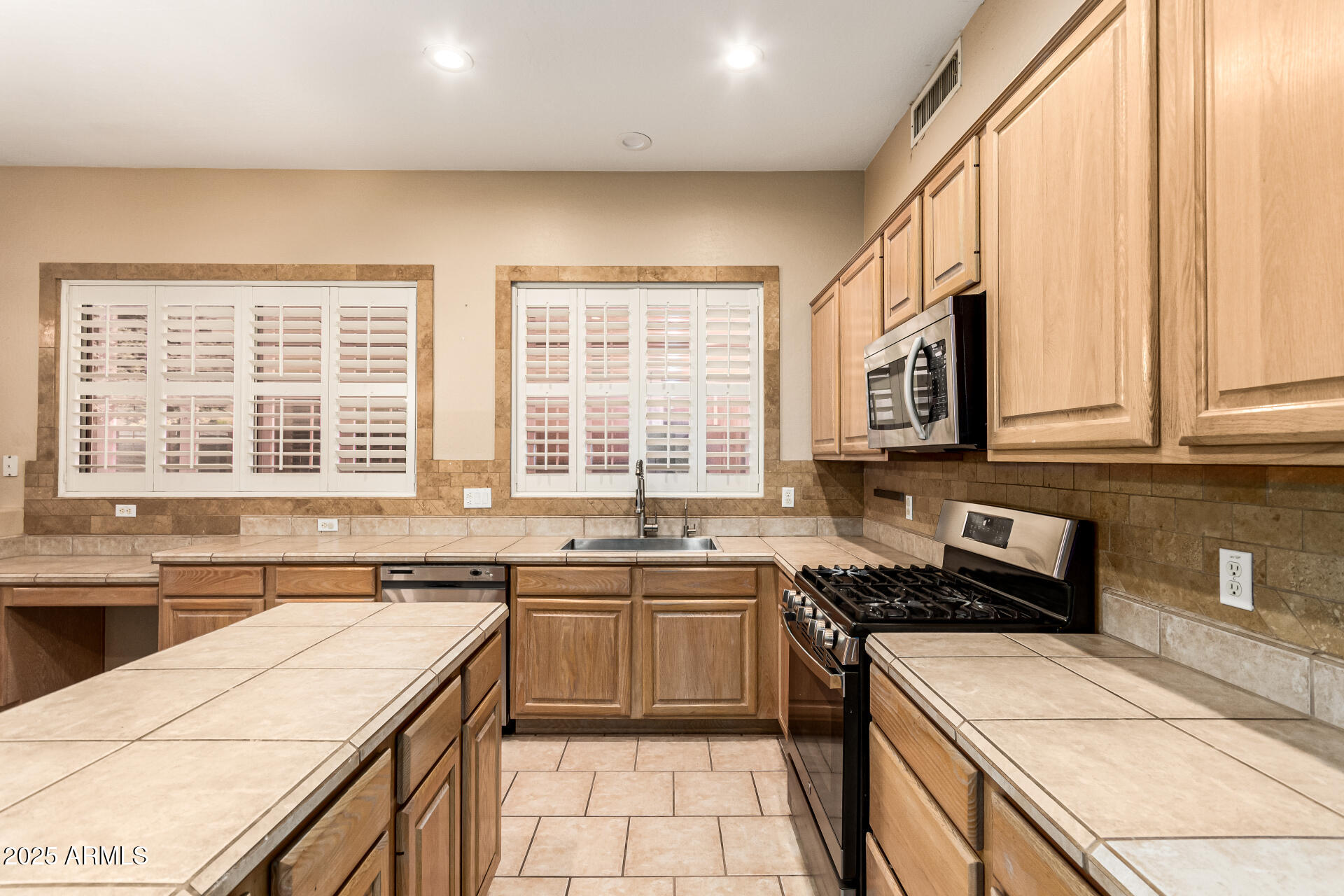 7262 W FIREBIRD Drive