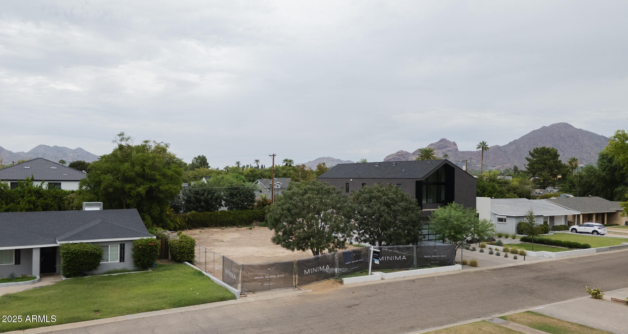 3828 E Monterosa Street, 15