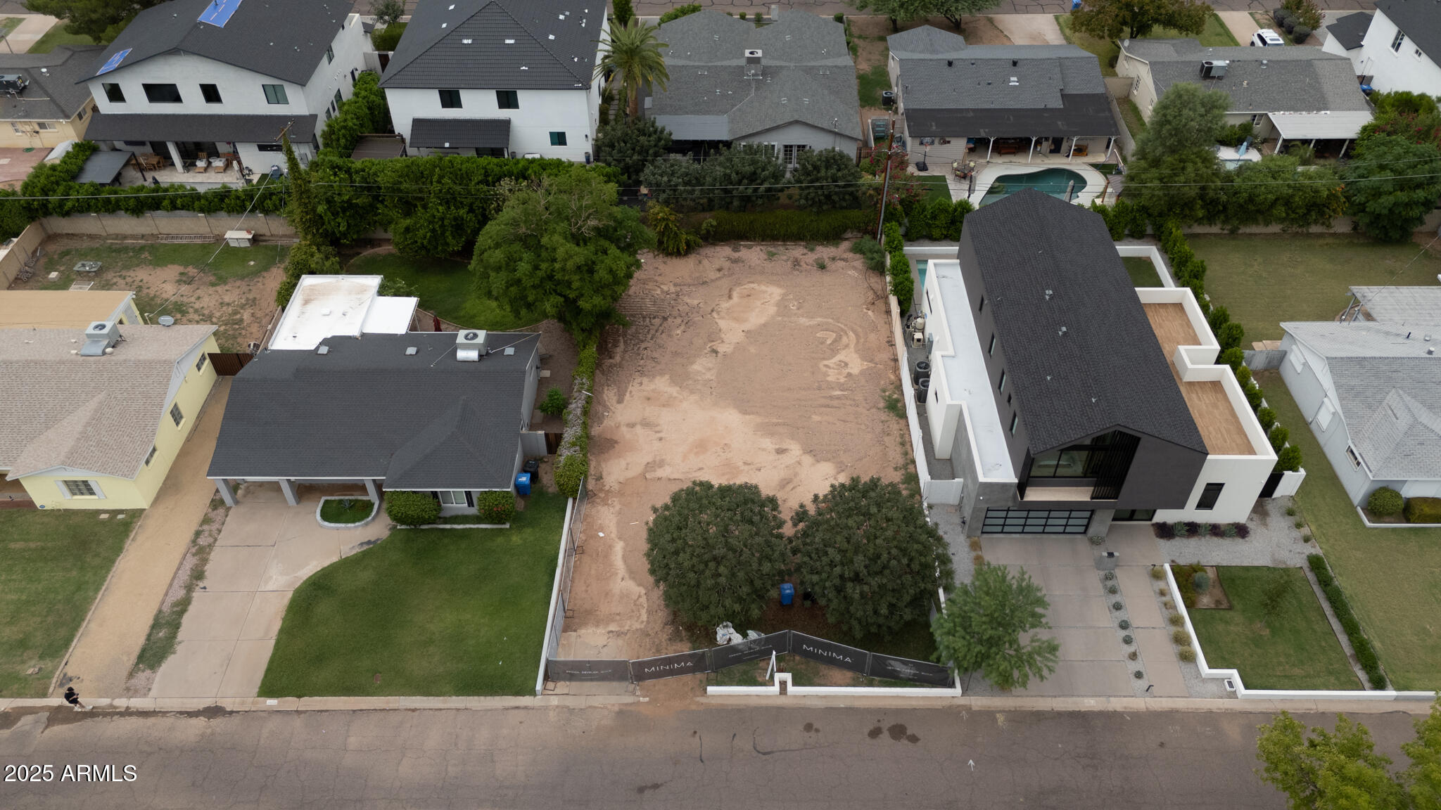 3828 E Monterosa Street, 15