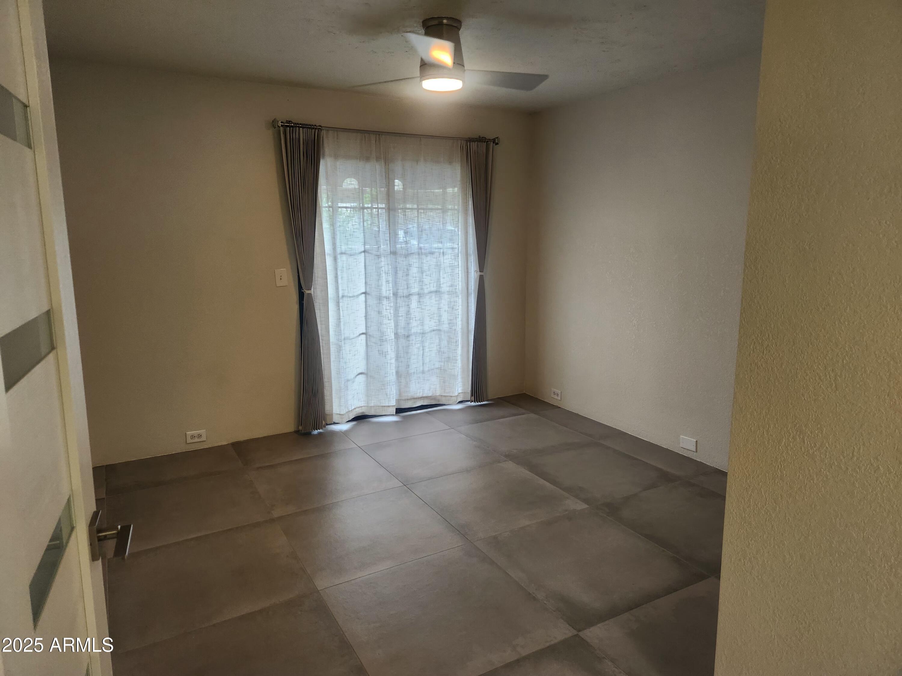 7557 N DREAMY DRAW Drive, 156