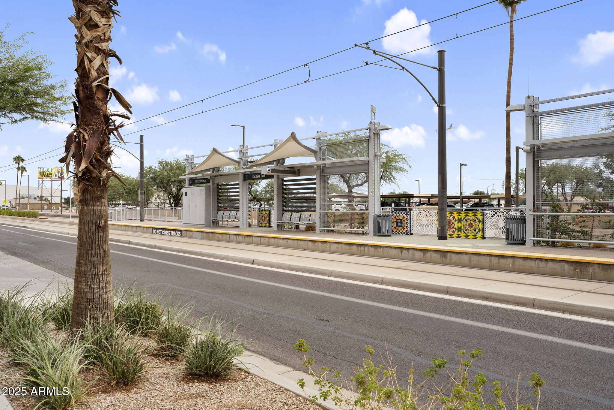 1318 E JEFFERSON Street