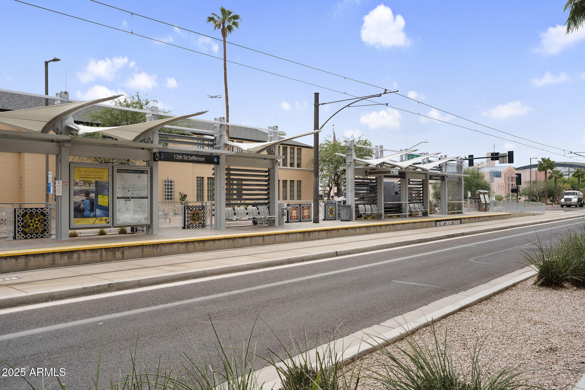 1318 E JEFFERSON Street