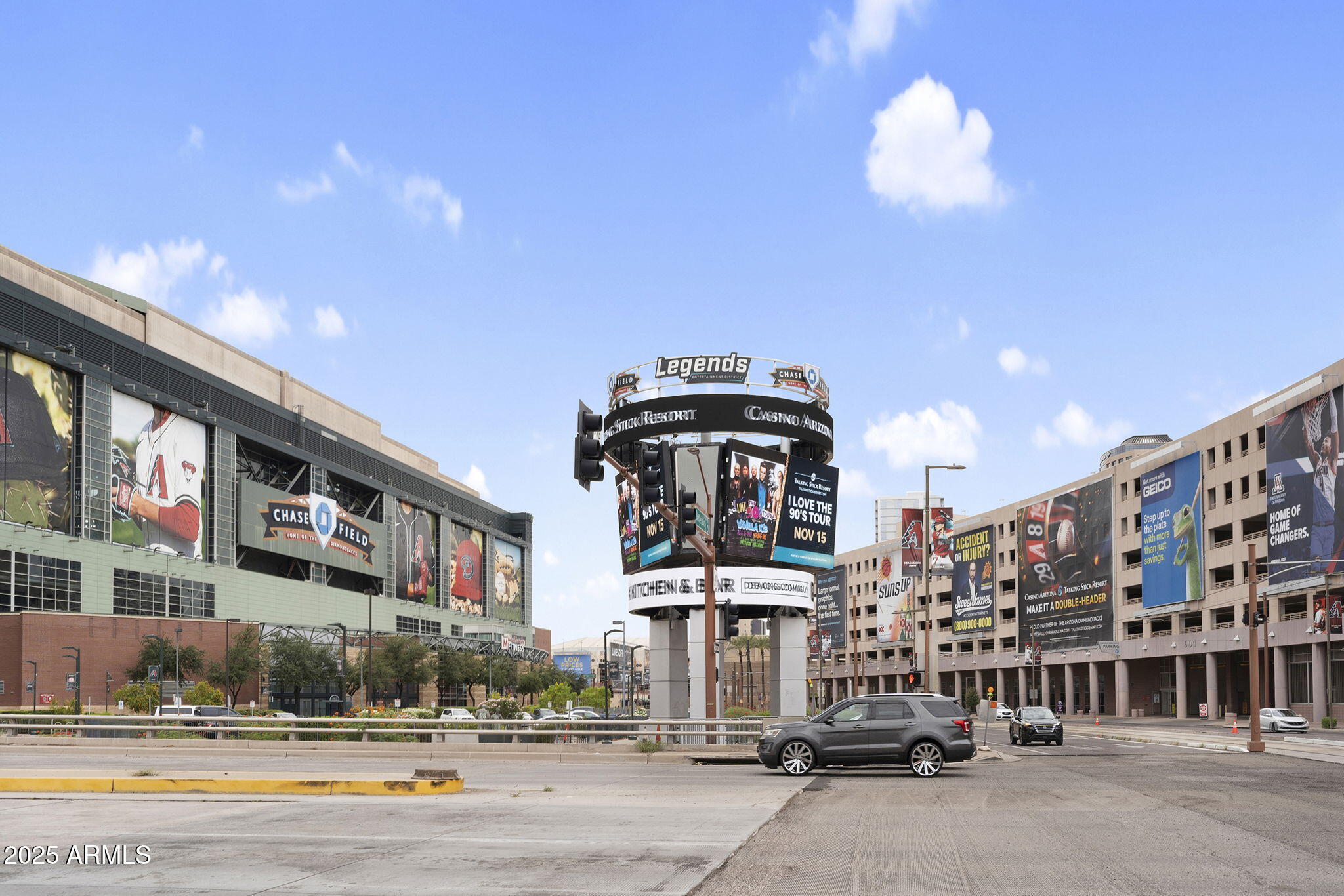 1318 E JEFFERSON Street