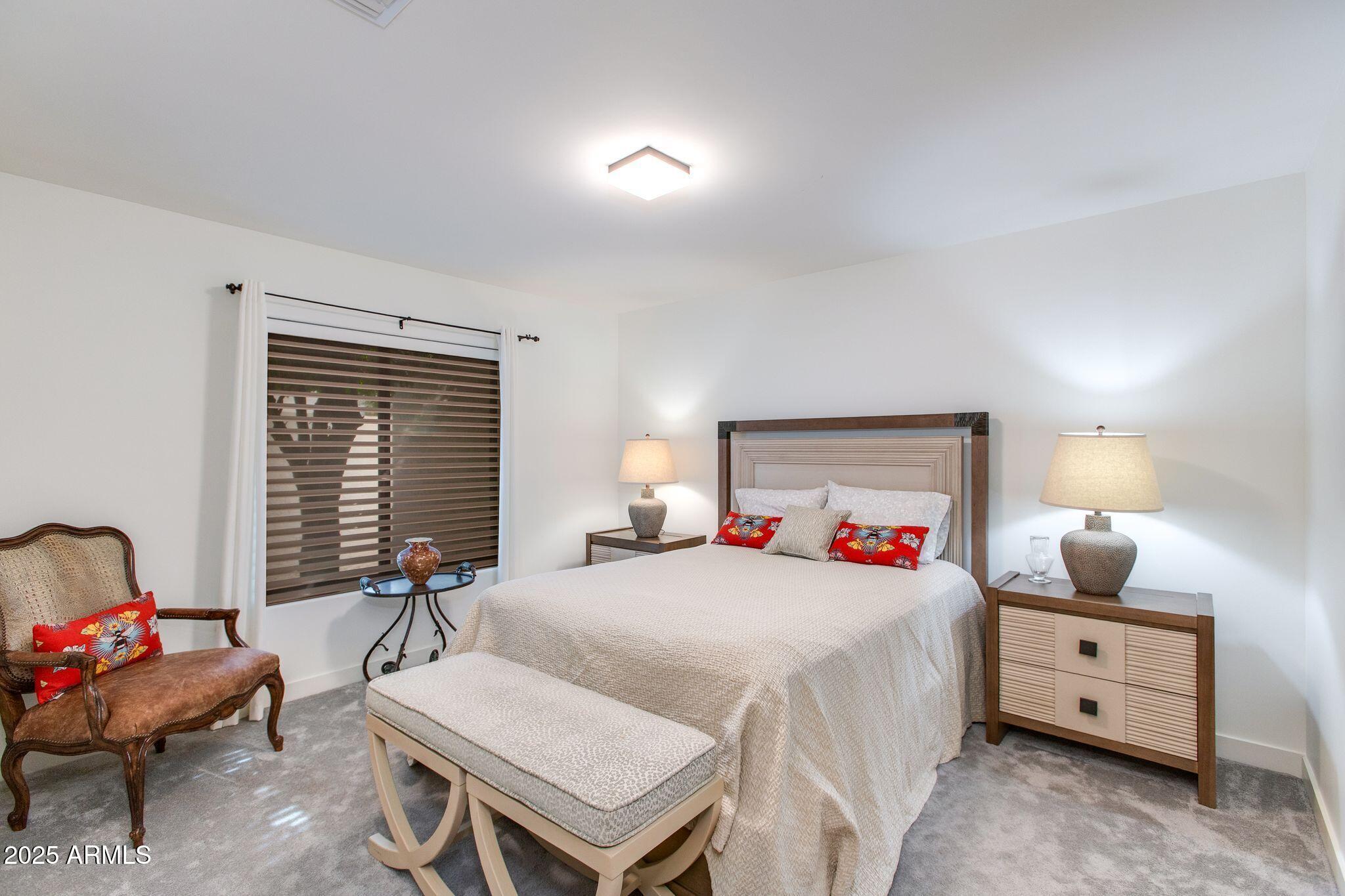 2502 E MONTEBELLO Avenue, Phoenix