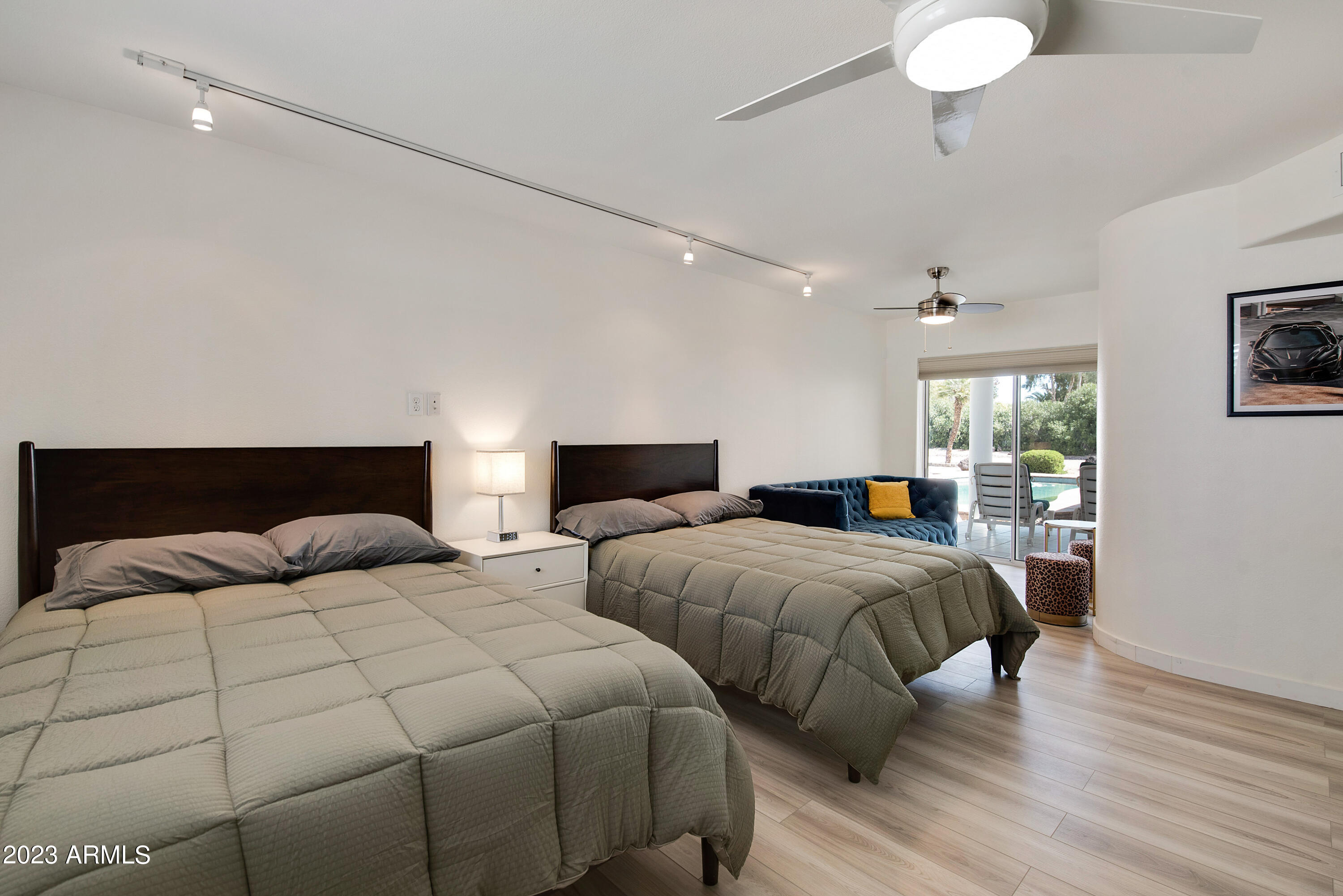 6704 E NORTH Lane, Paradise Valley