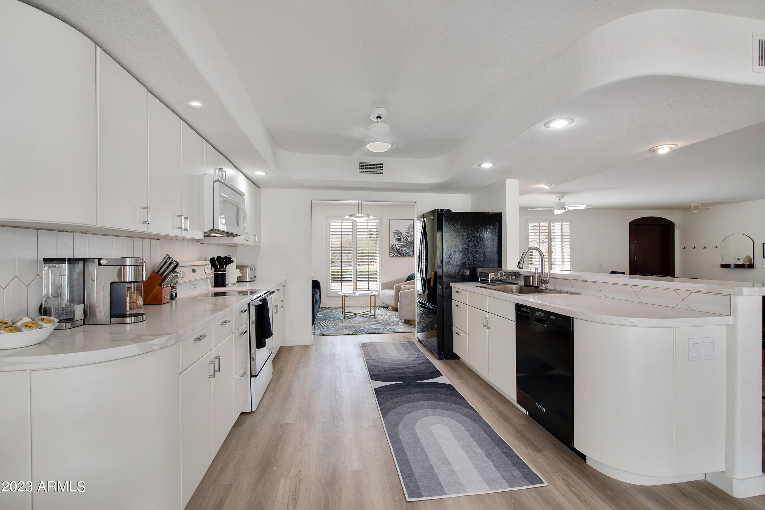 6704 E NORTH Lane, Paradise Valley