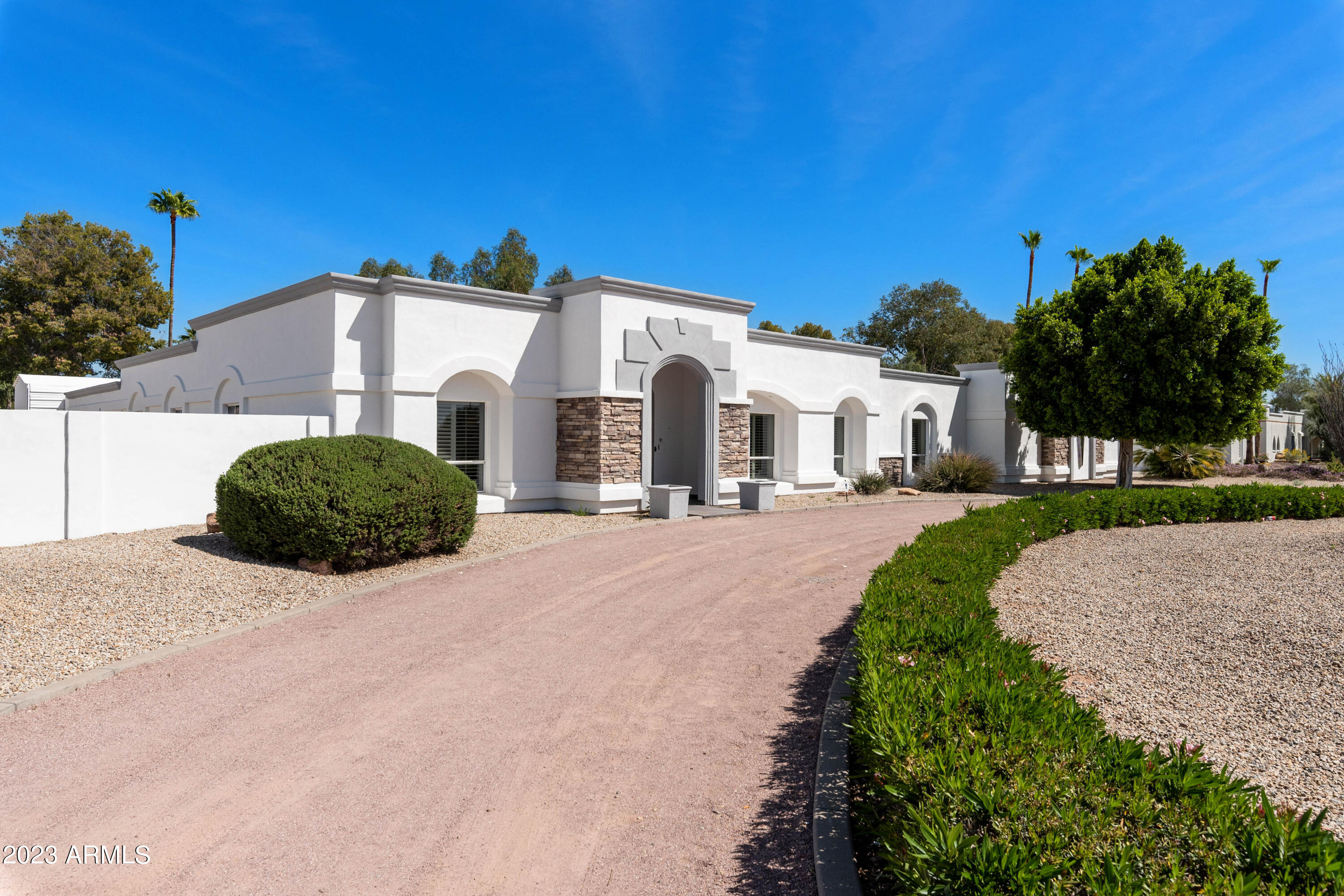 6704 E NORTH Lane, Paradise Valley