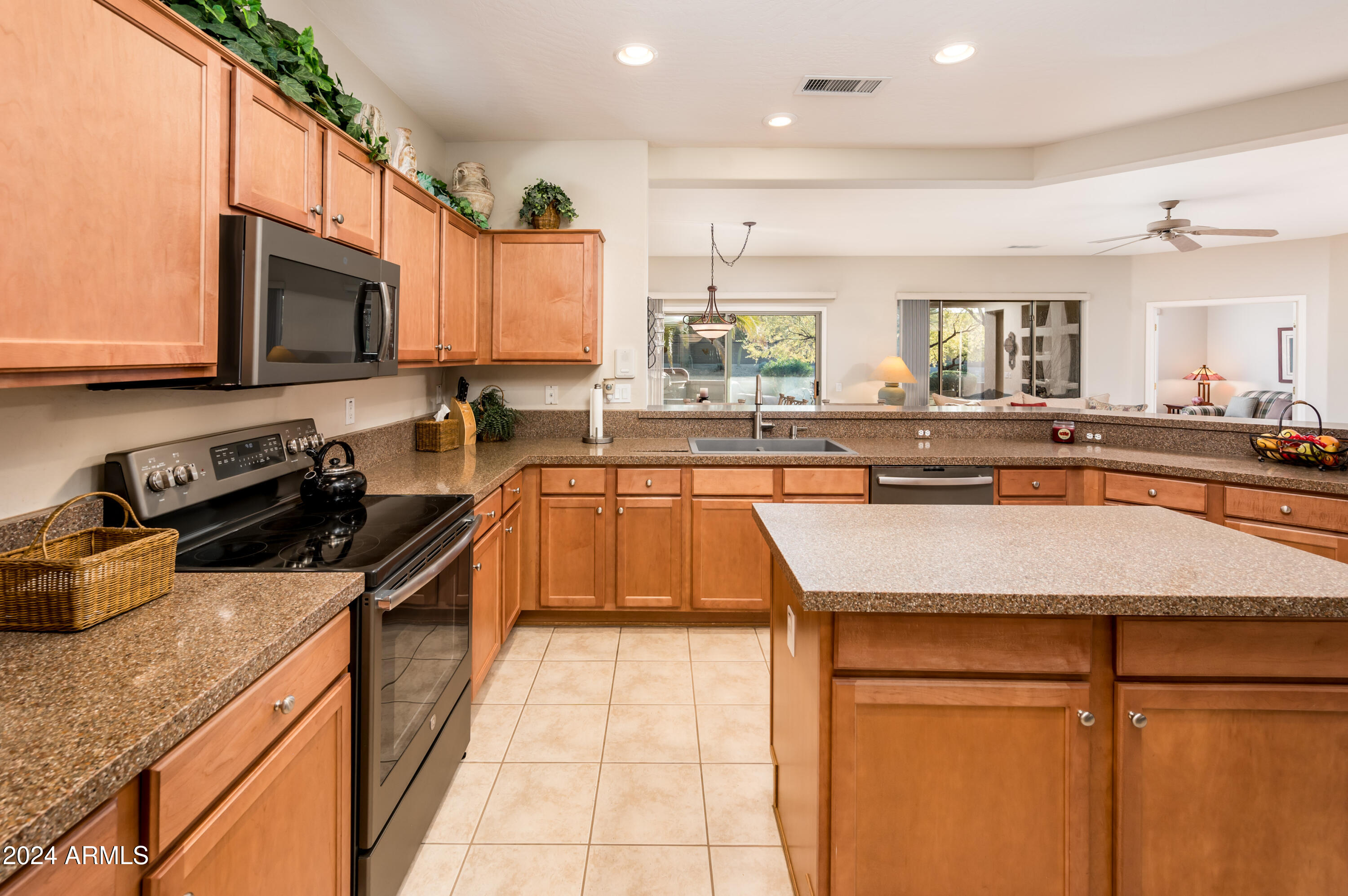 19425 N GUARDIAN Lane