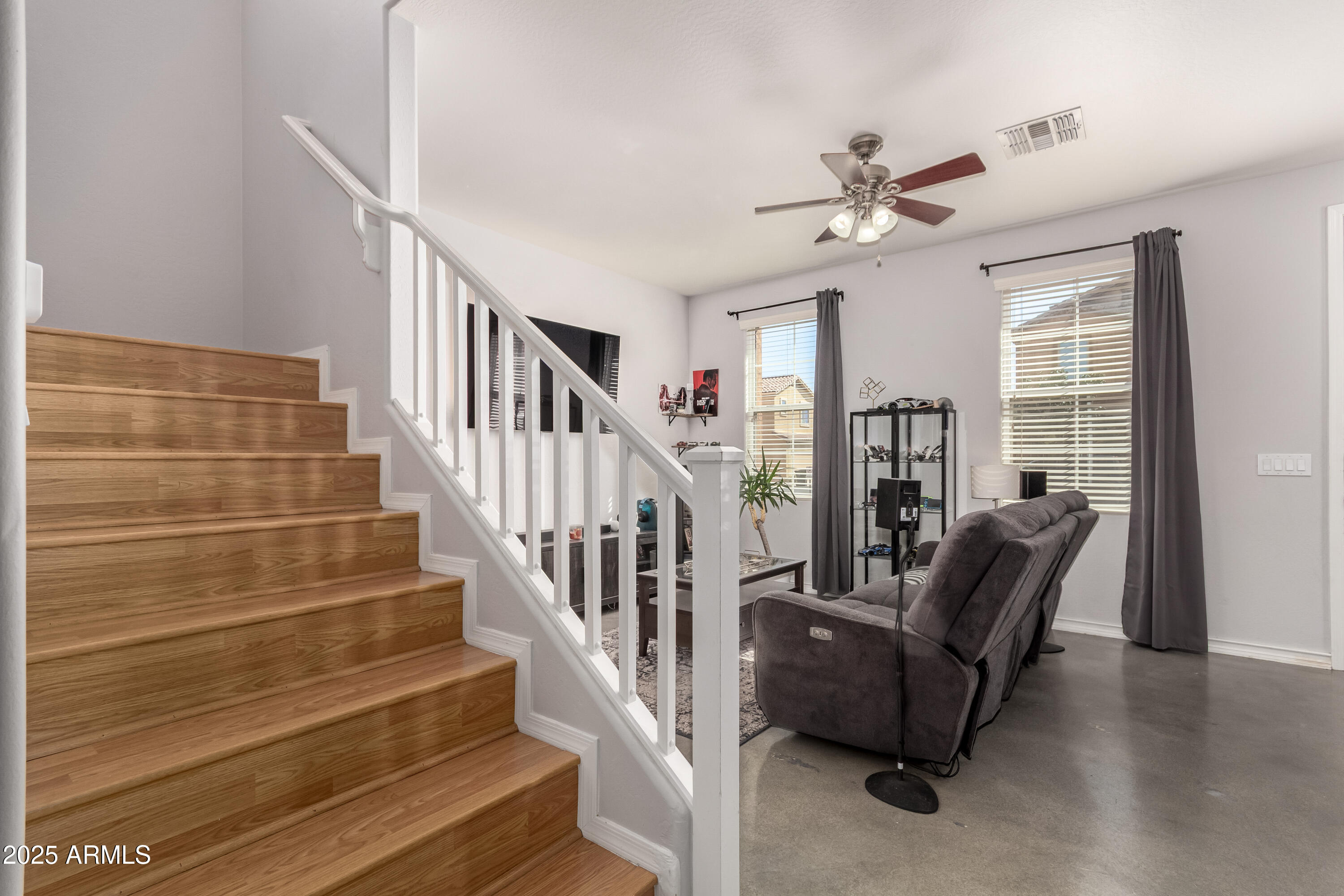 7834 W ALVARADO Street