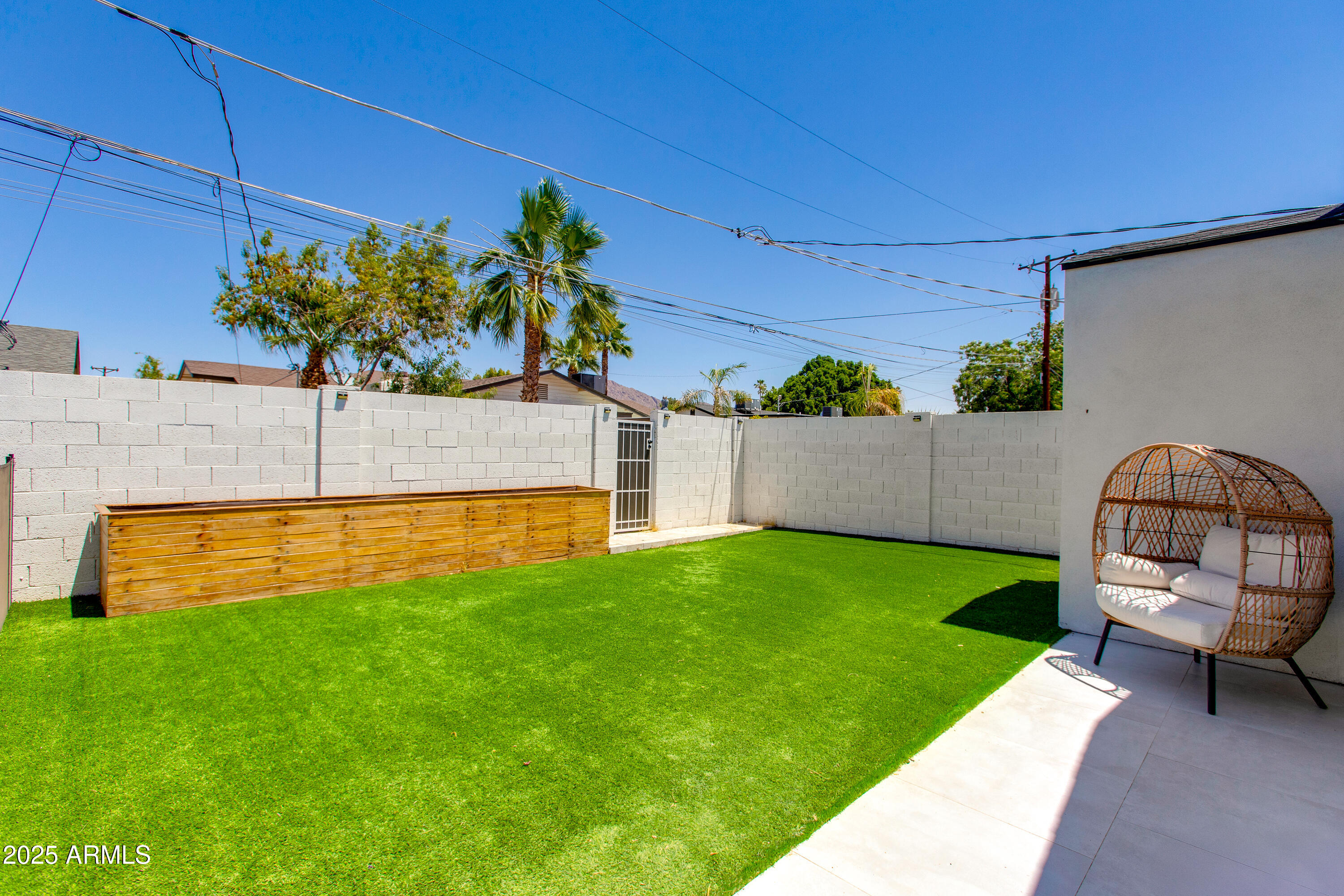 4246 E MULBERRY Drive, Phoenix