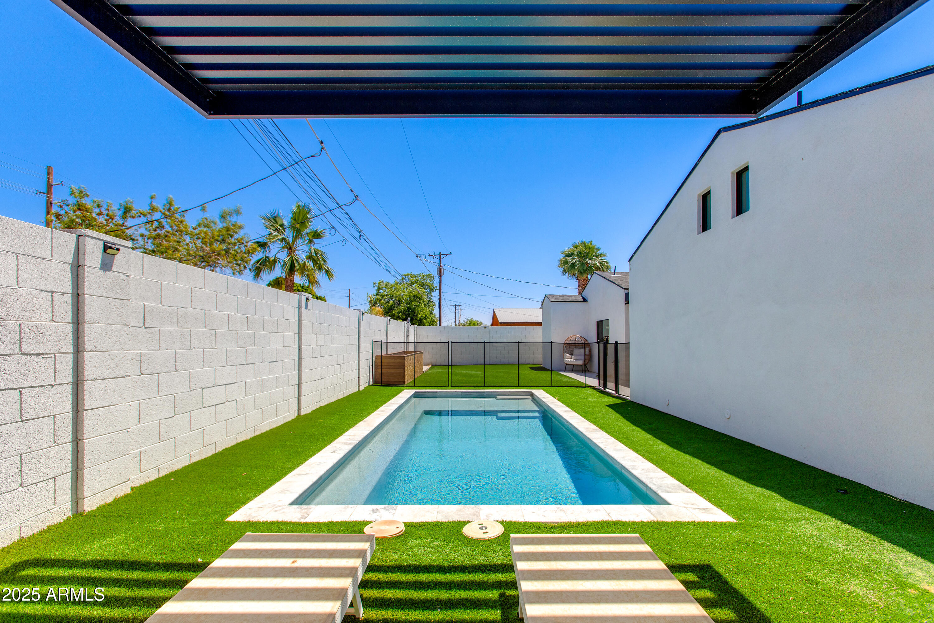 4246 E MULBERRY Drive, Phoenix