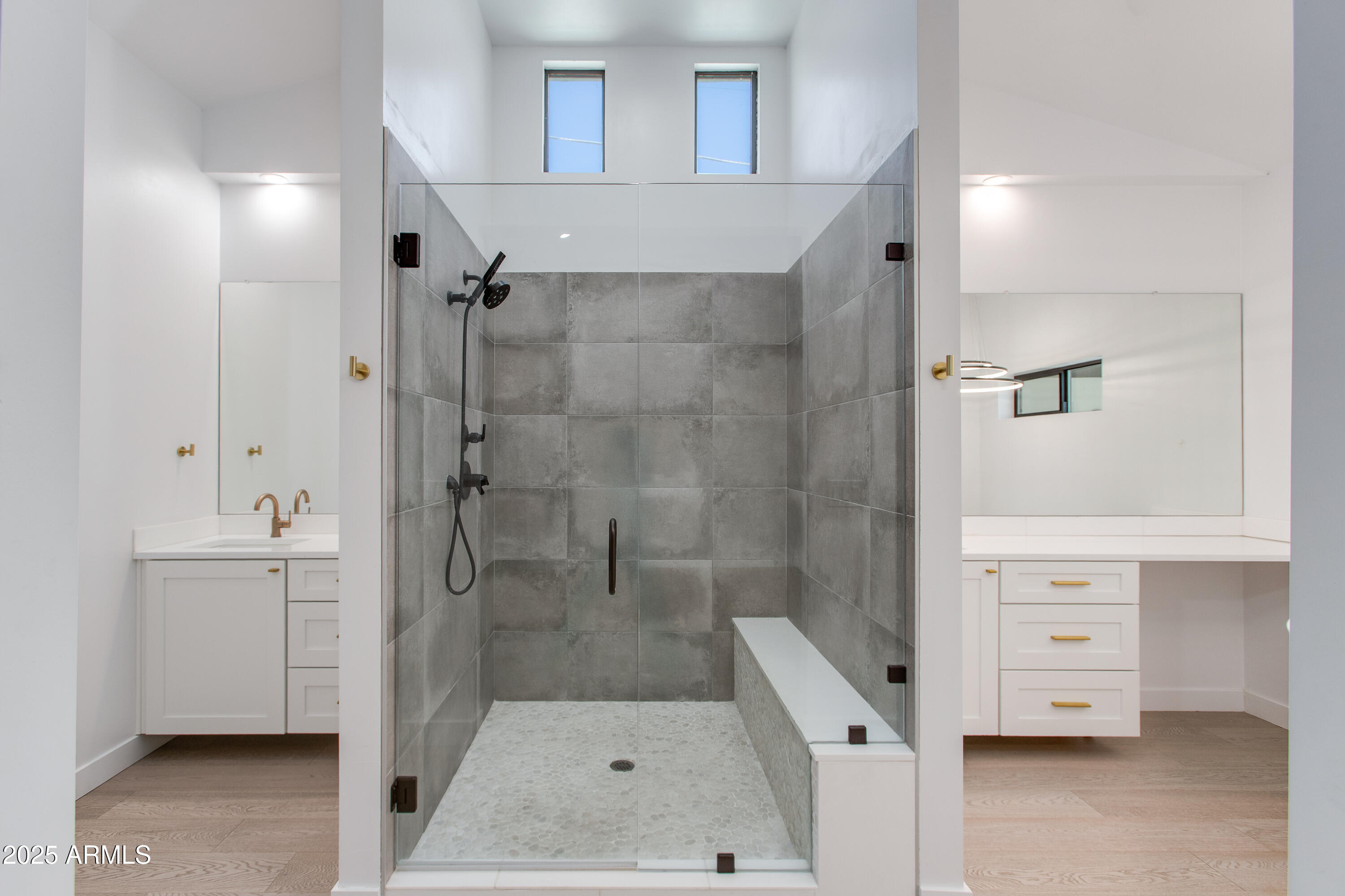 4246 E MULBERRY Drive, Phoenix