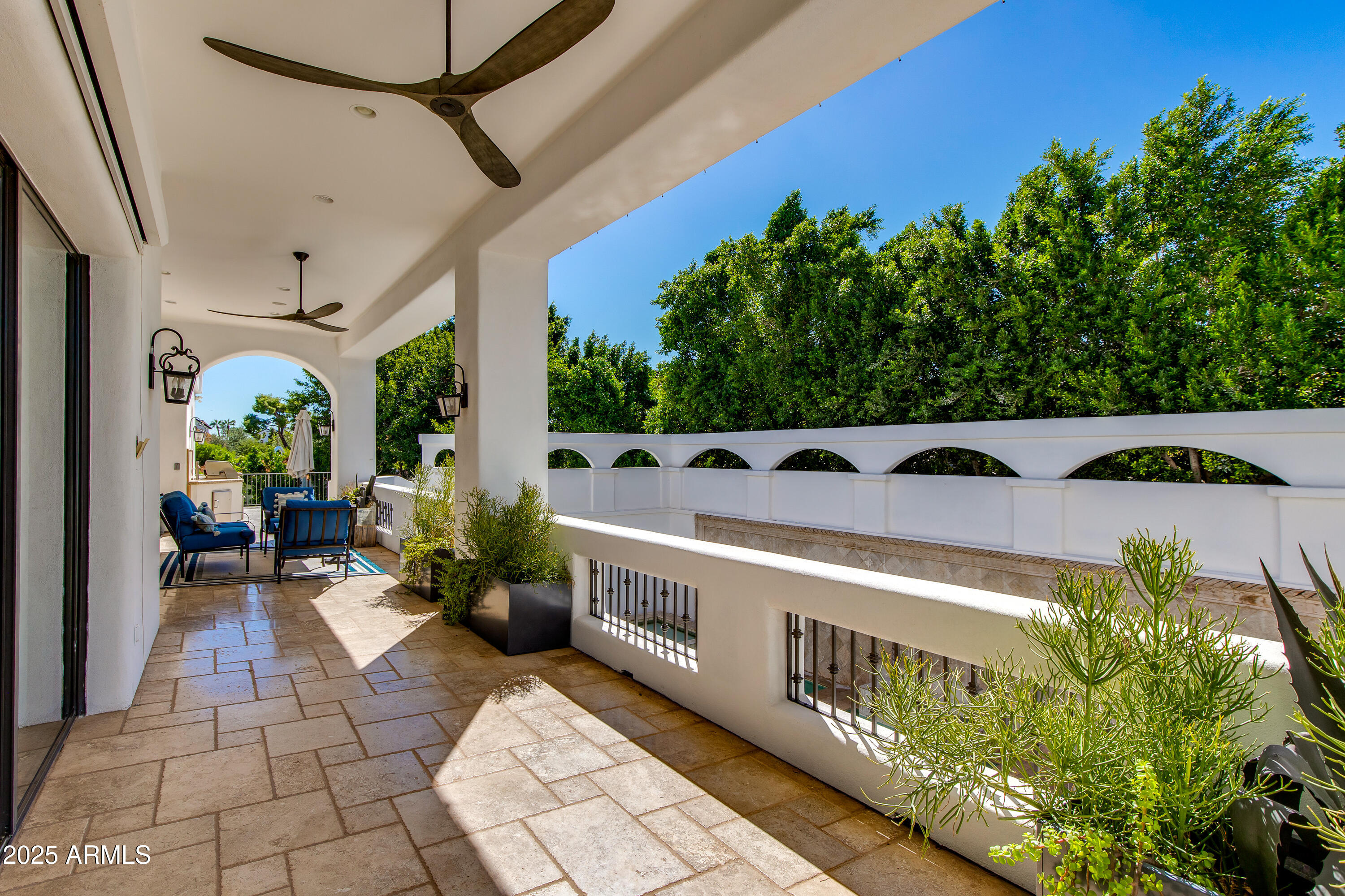 4725 N LAUNFAL Avenue