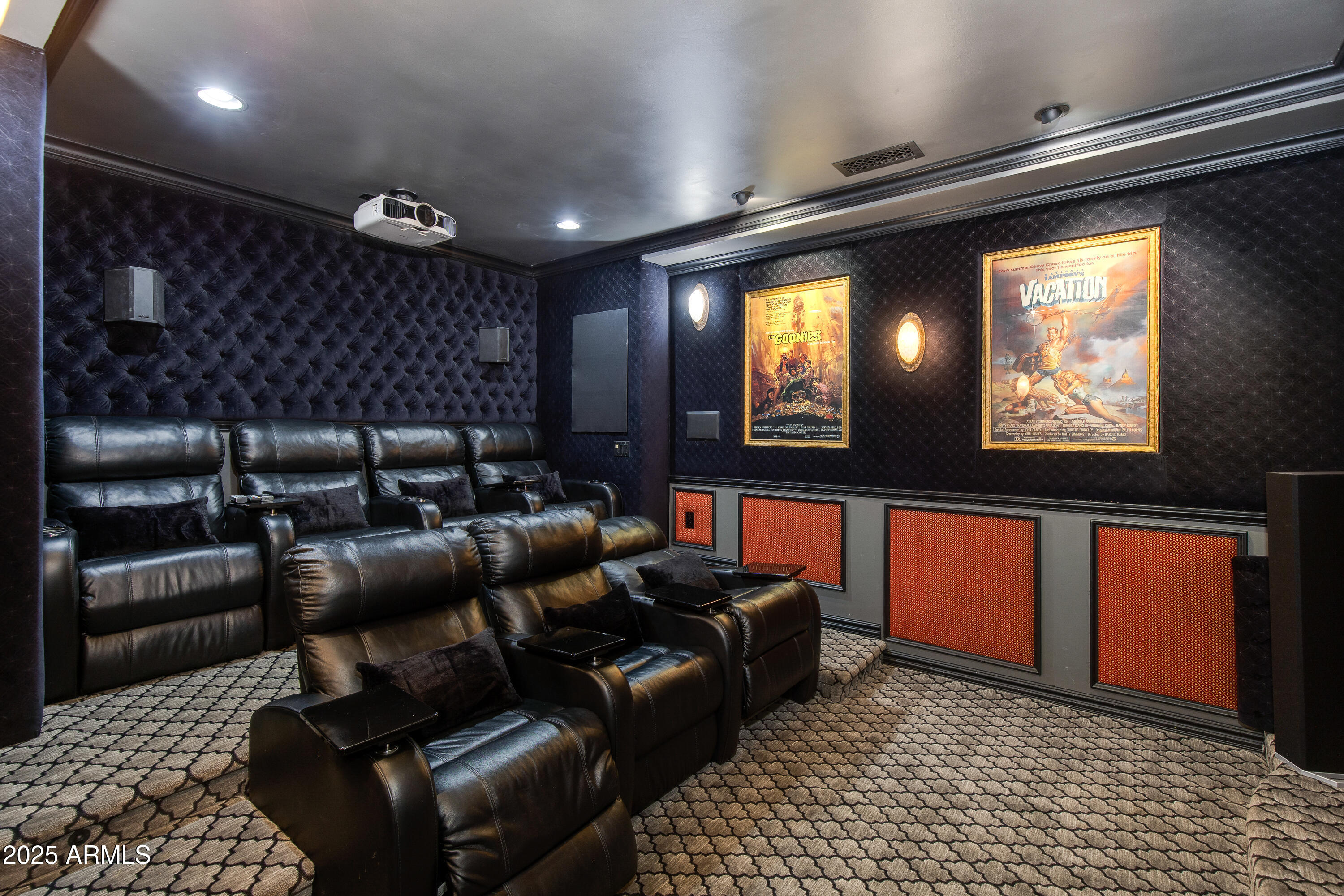 4725 N LAUNFAL Avenue